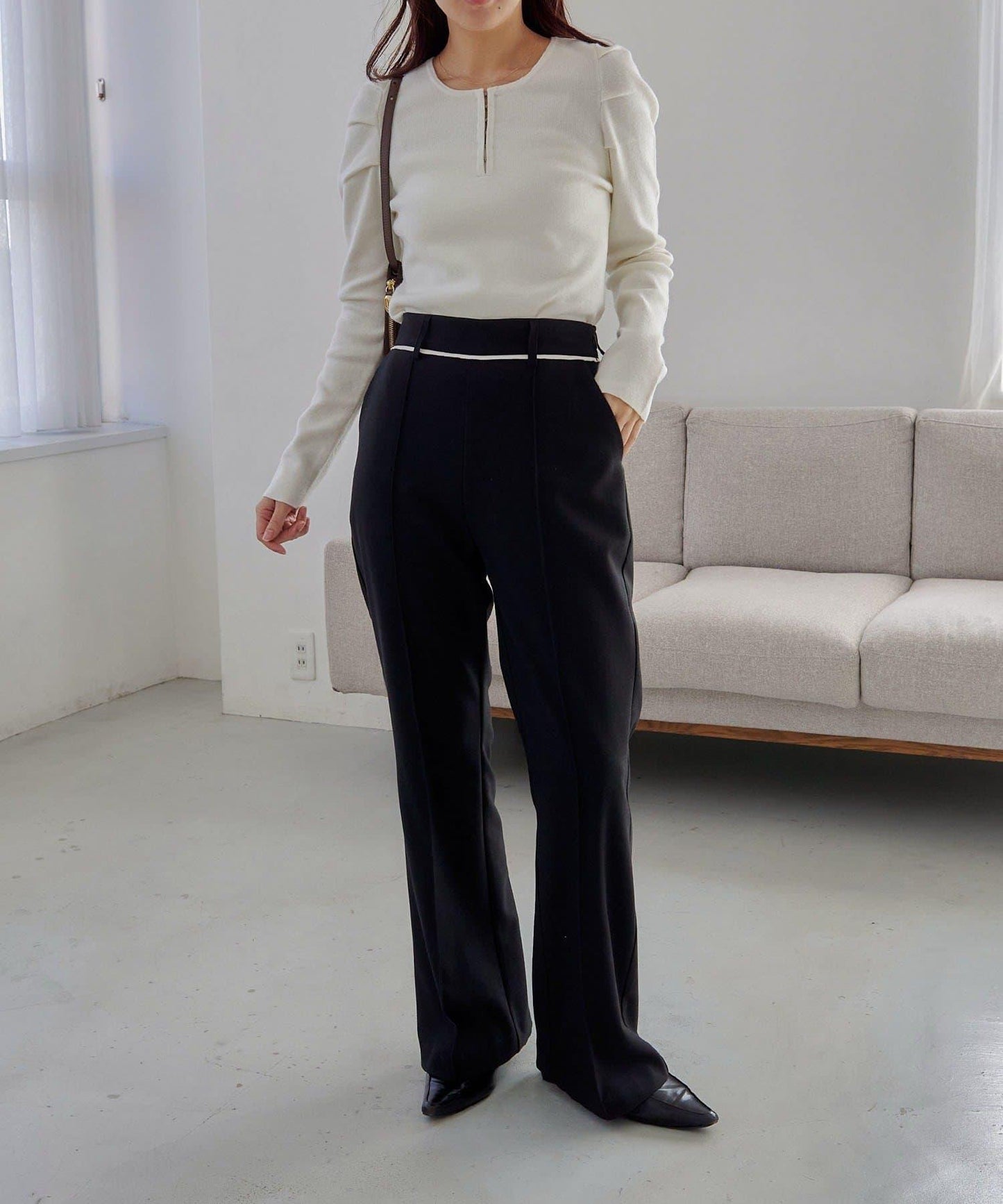 扣袢亨利領蓬鬆針織衫