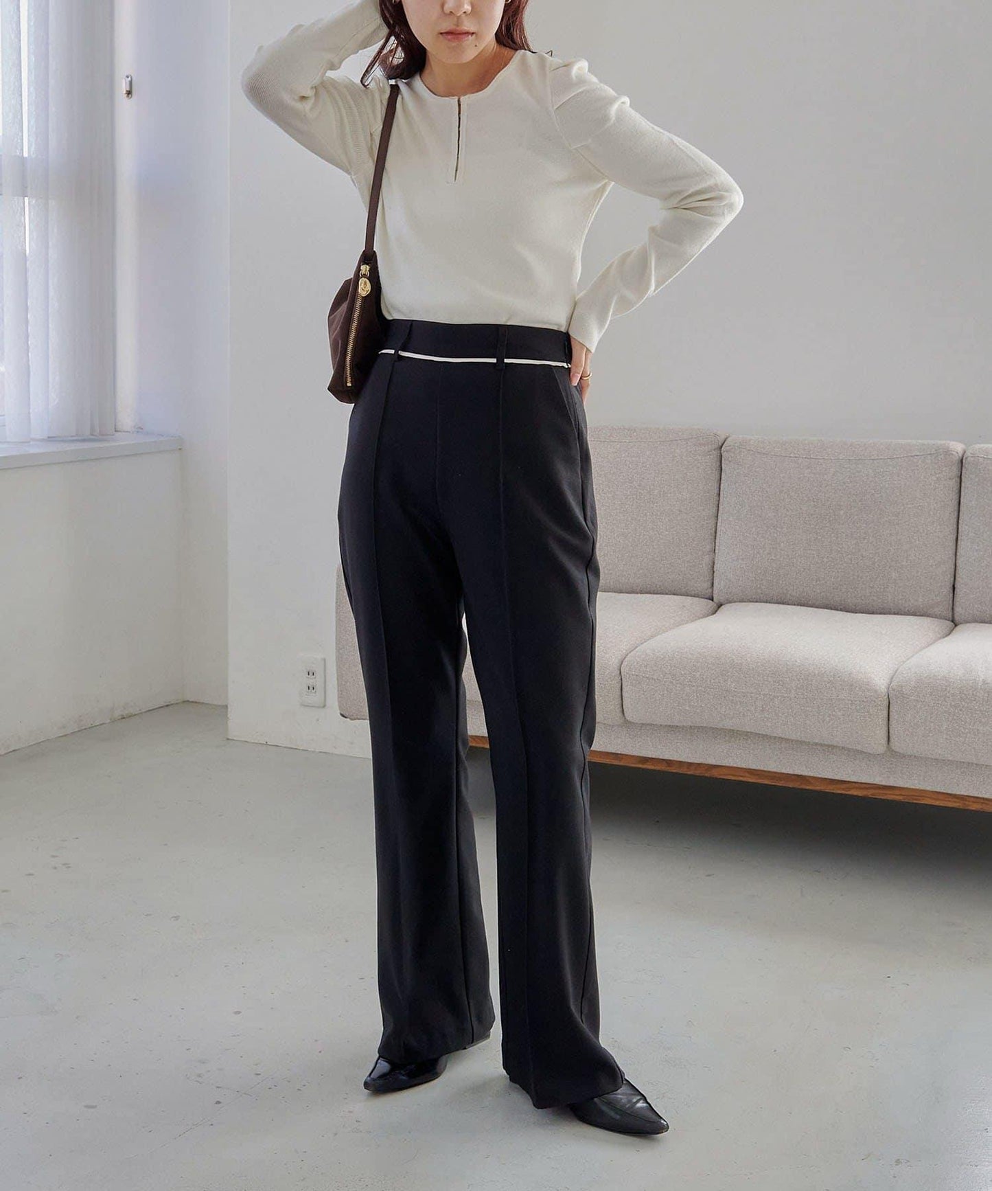 扣袢亨利領蓬鬆針織衫