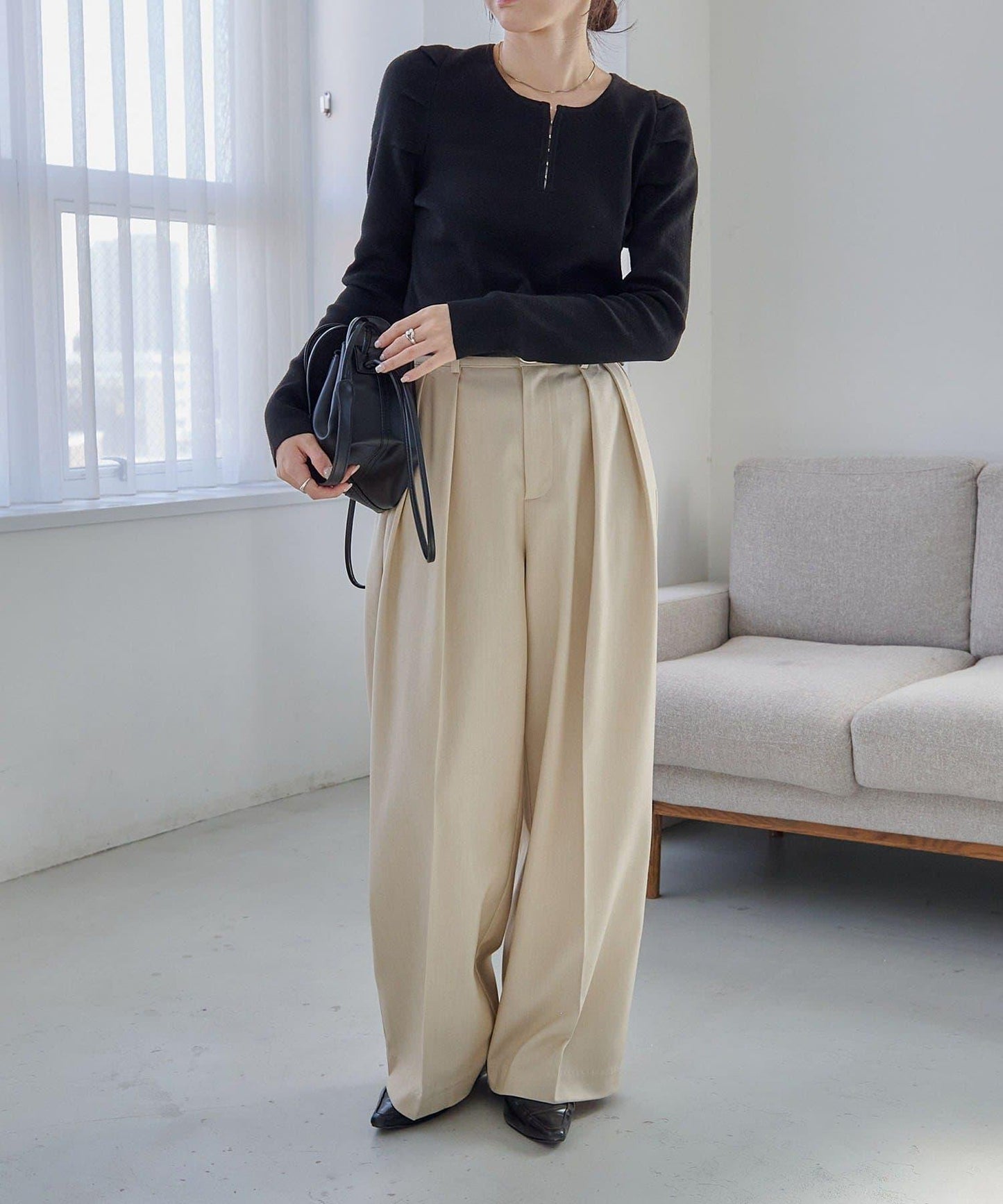 扣袢亨利領蓬鬆針織衫