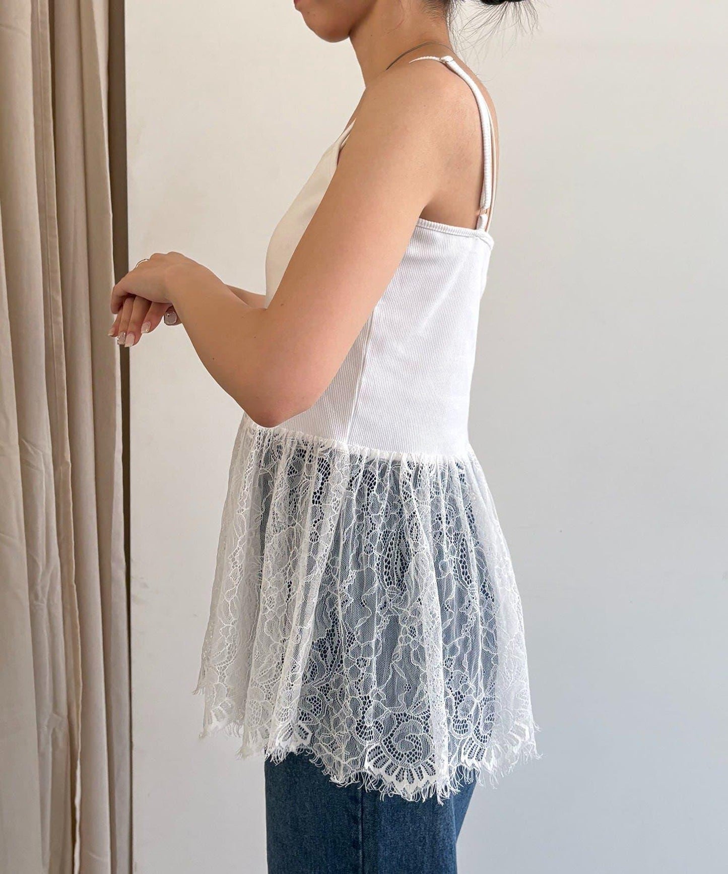 蕾絲吊帶背心