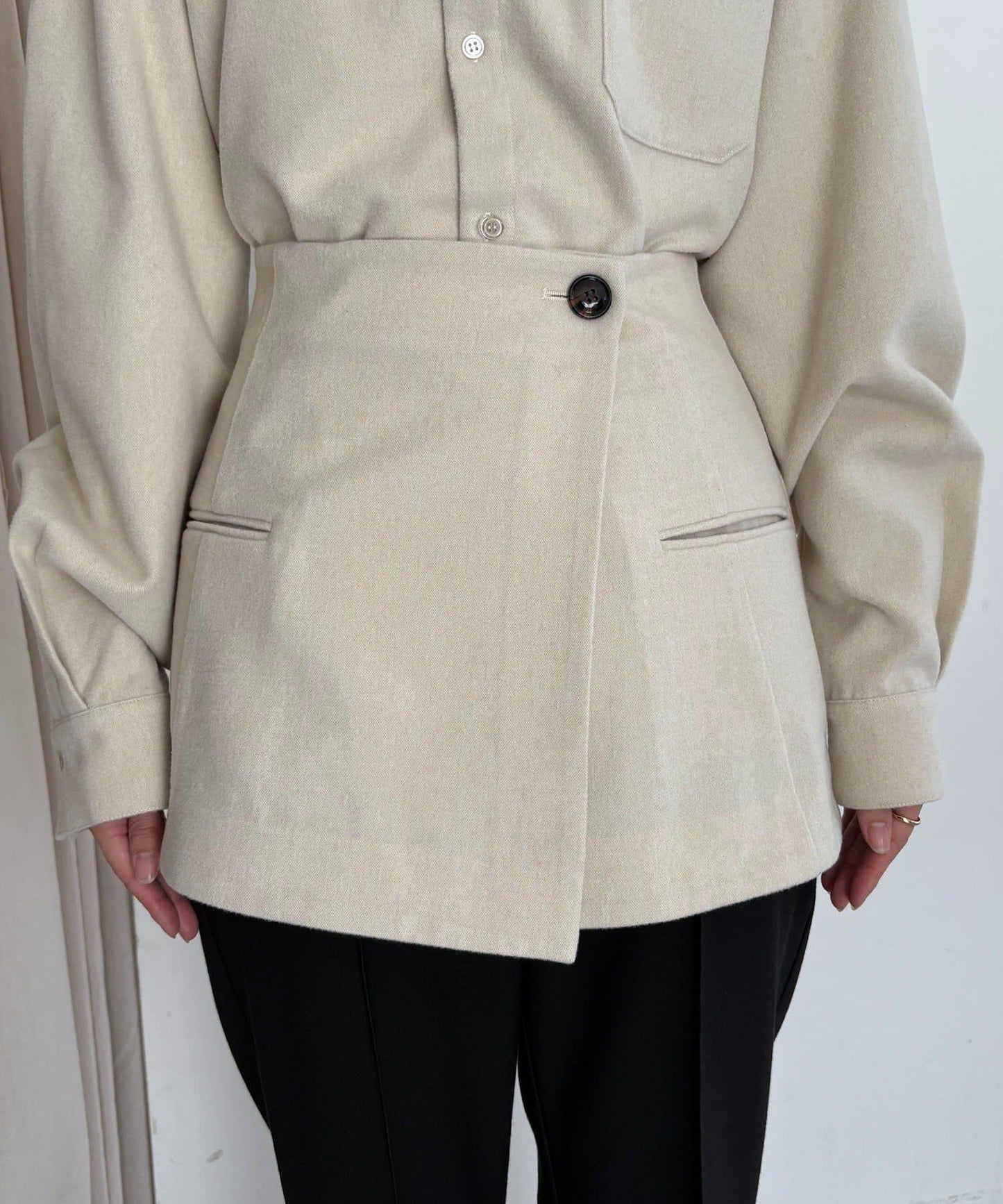 CAPRICIEUX LE'MAGE 裹身疊穿設計 襯衫