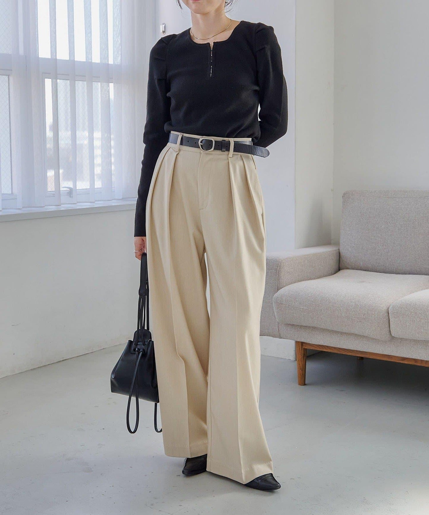 扣袢亨利領蓬鬆針織衫