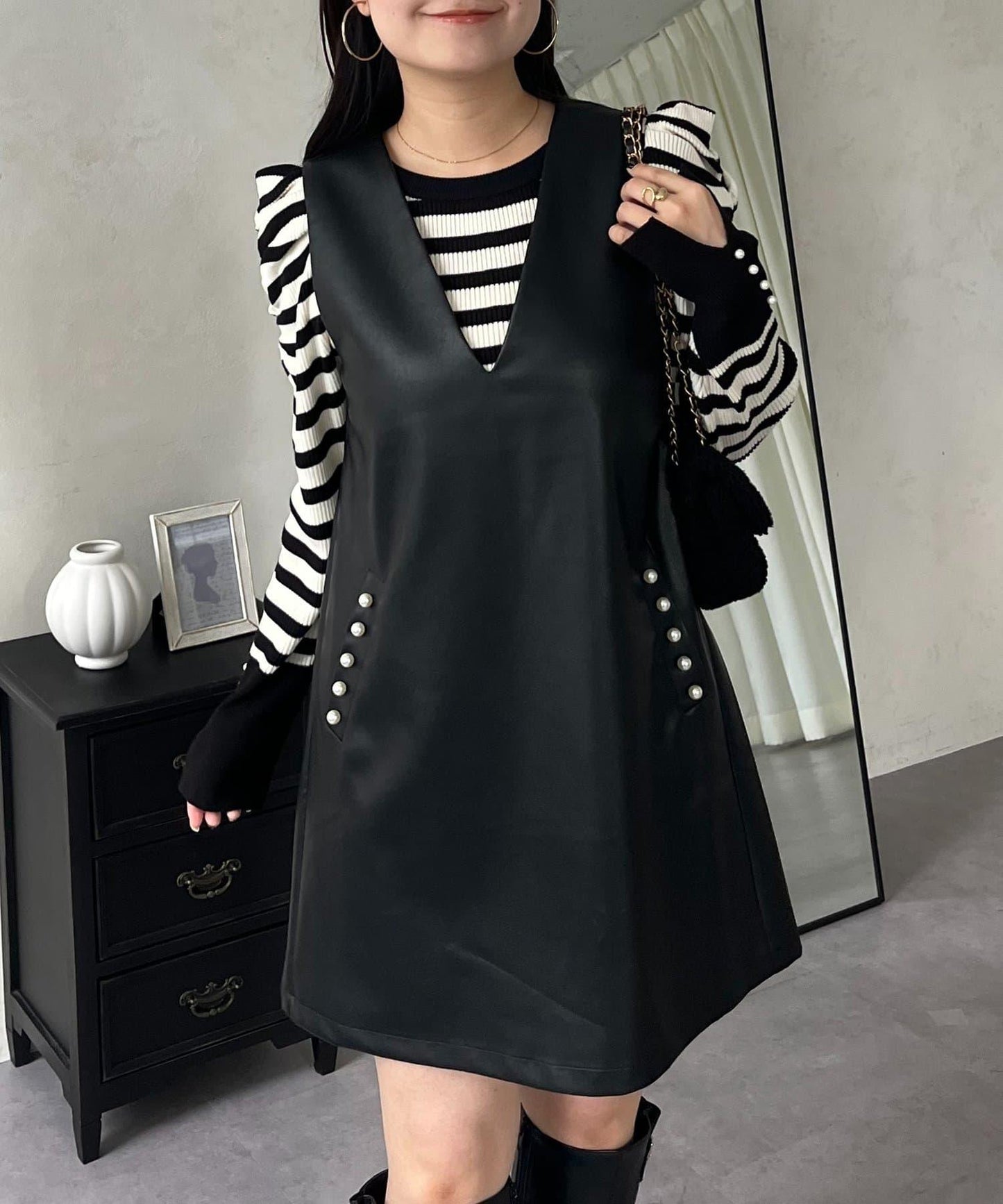 中長款仿皮馬甲