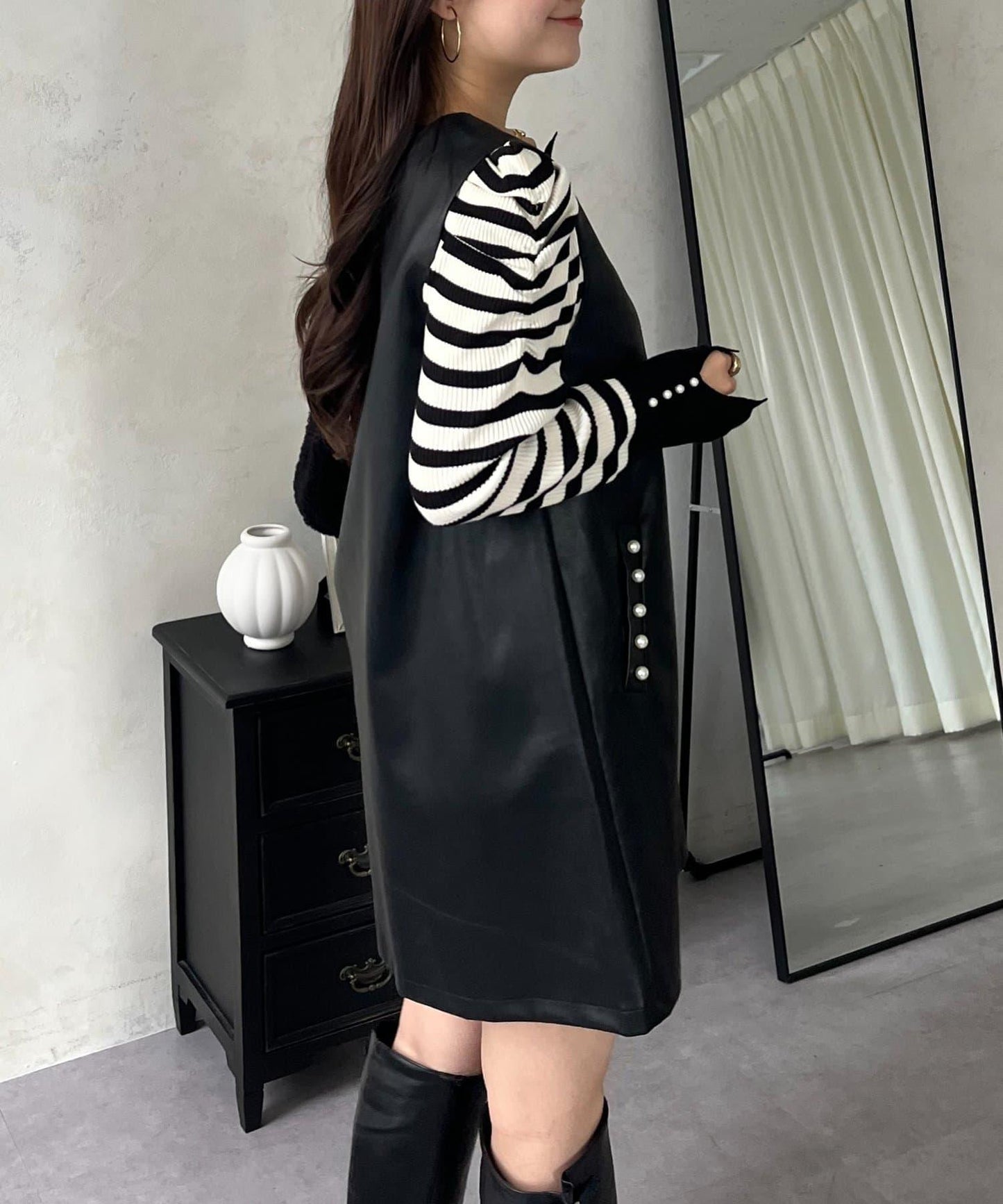 中長款仿皮馬甲