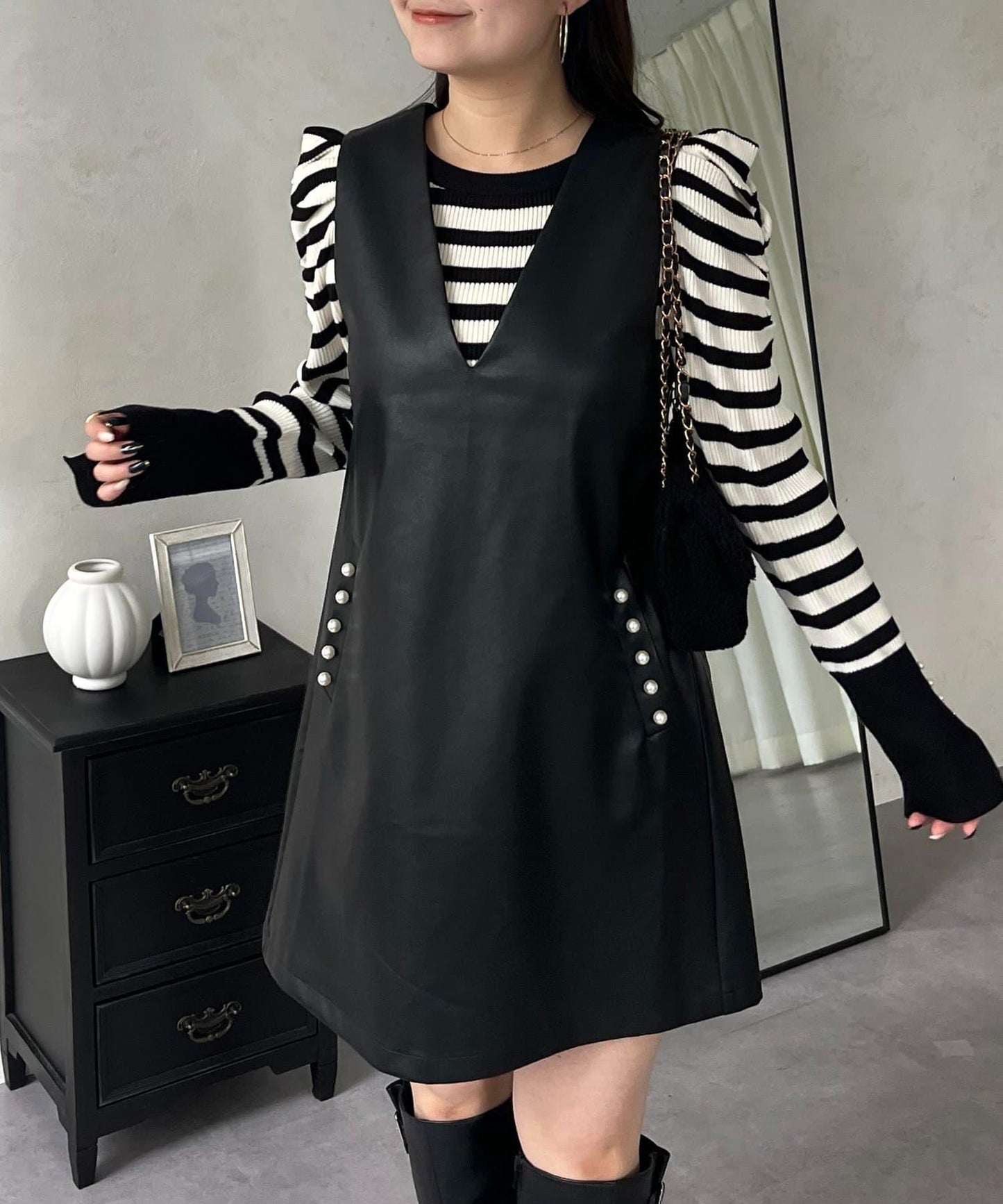 中長款仿皮馬甲