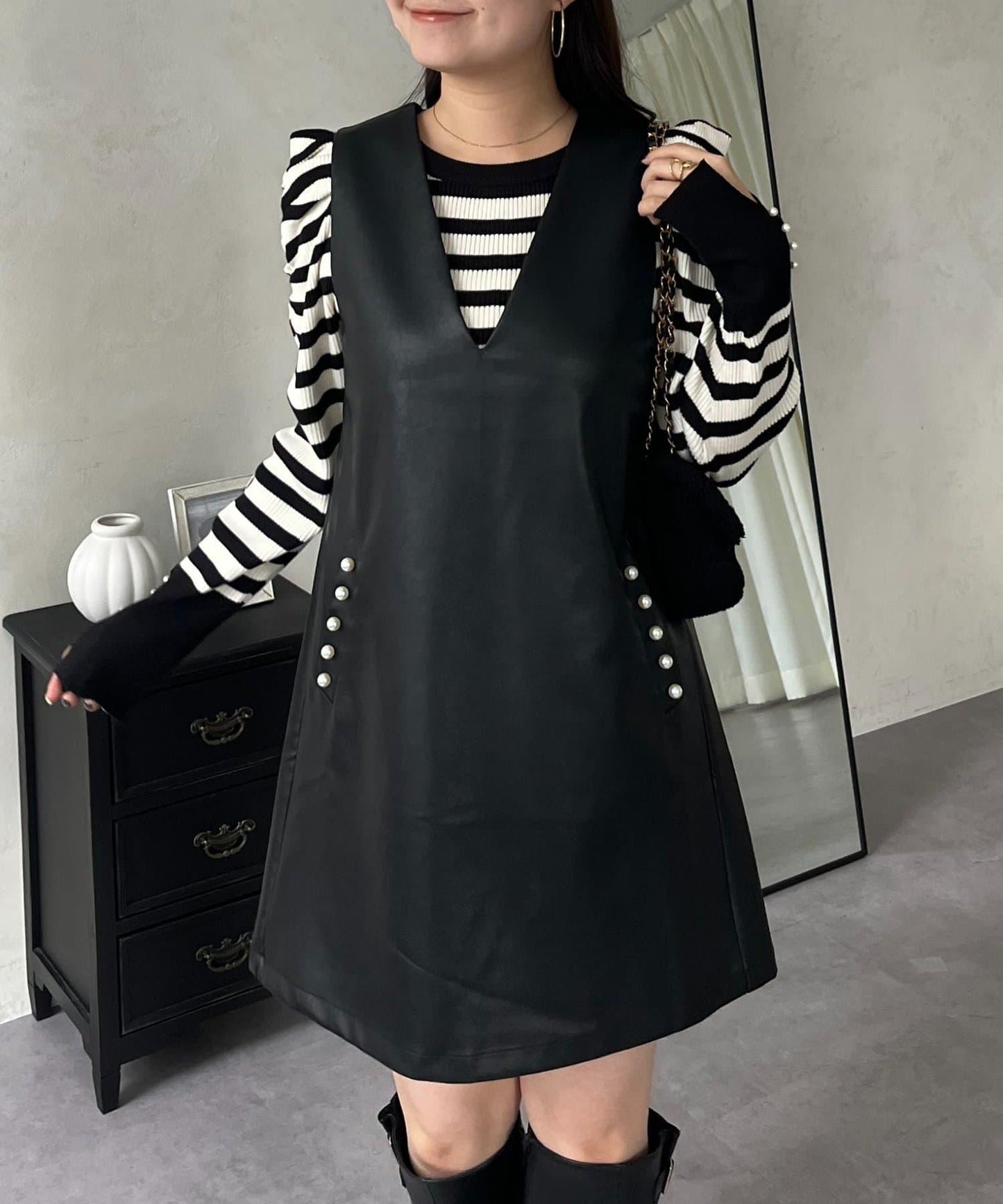 中長款仿皮馬甲