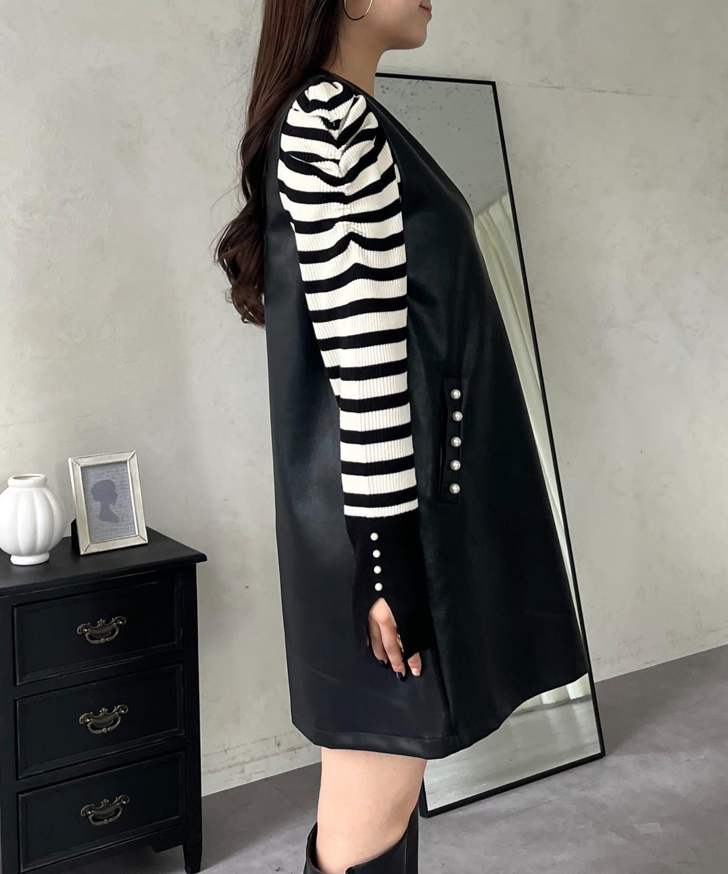 中長款仿皮馬甲