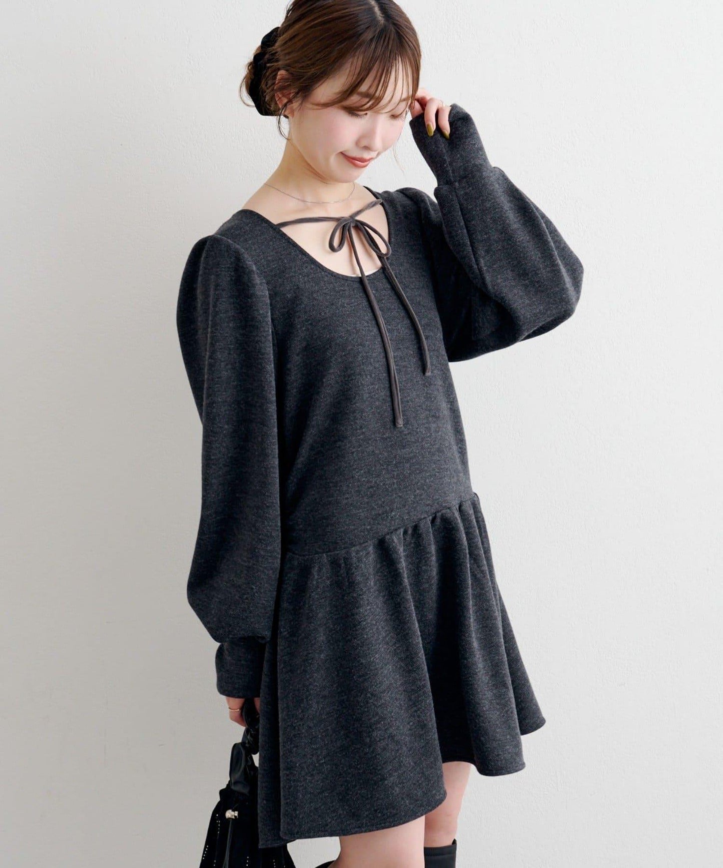 B 針織風連衣裙