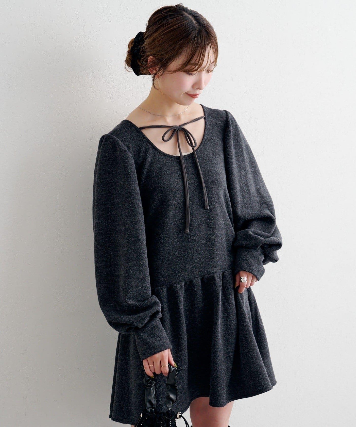 B 針織風連衣裙