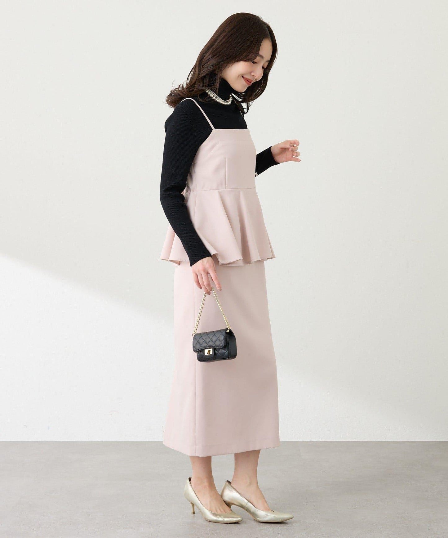 【La boutique BonBon】荷葉邊吊帶連衣裙