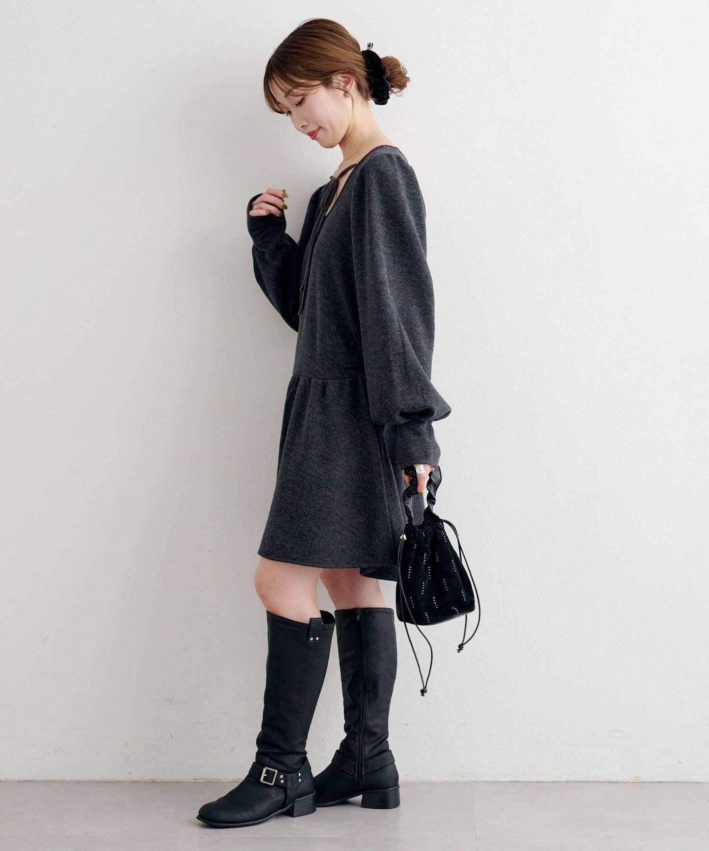 B 針織風連衣裙