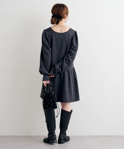 B 針織風連衣裙