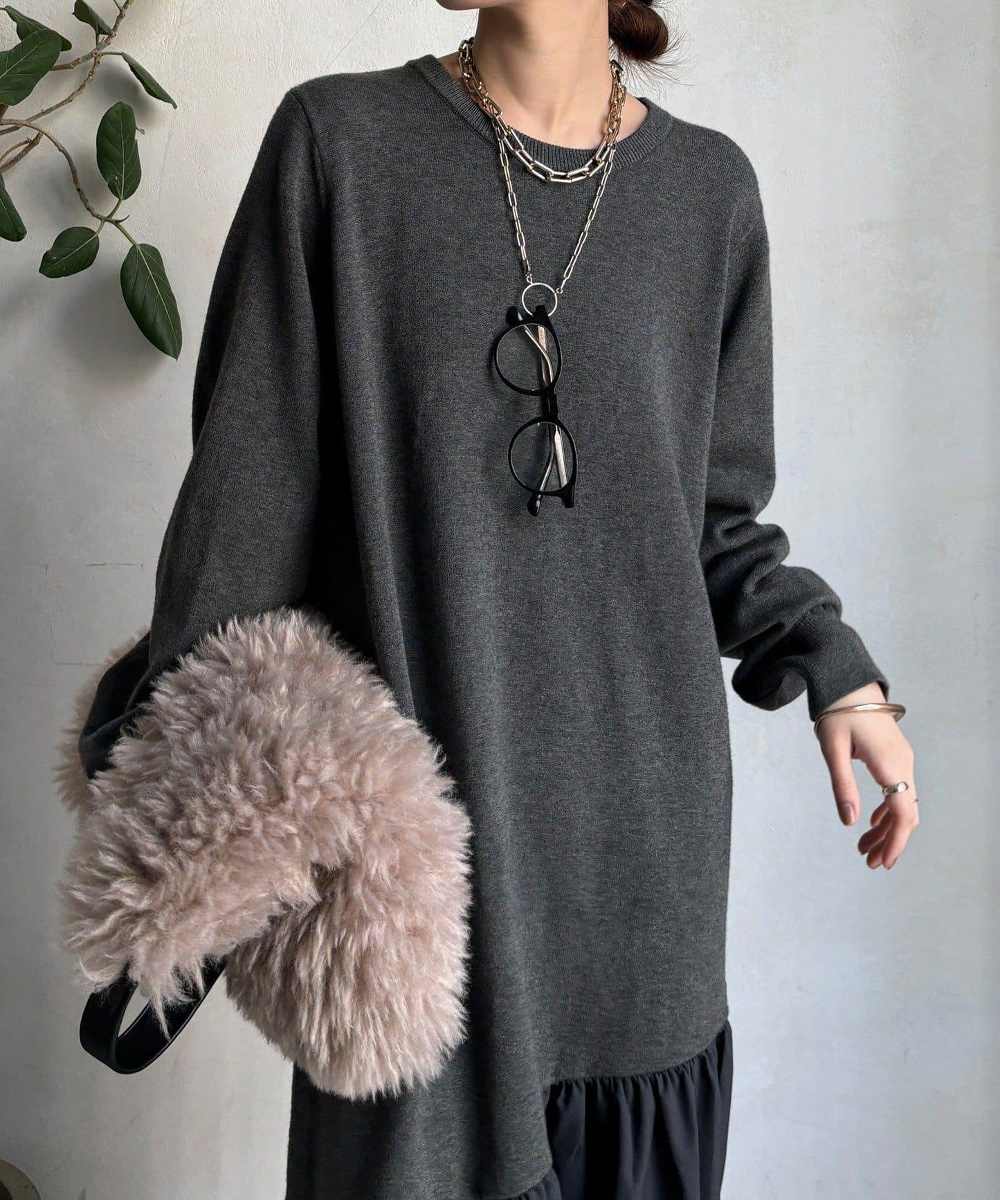 異材質拼接針織連衣裙