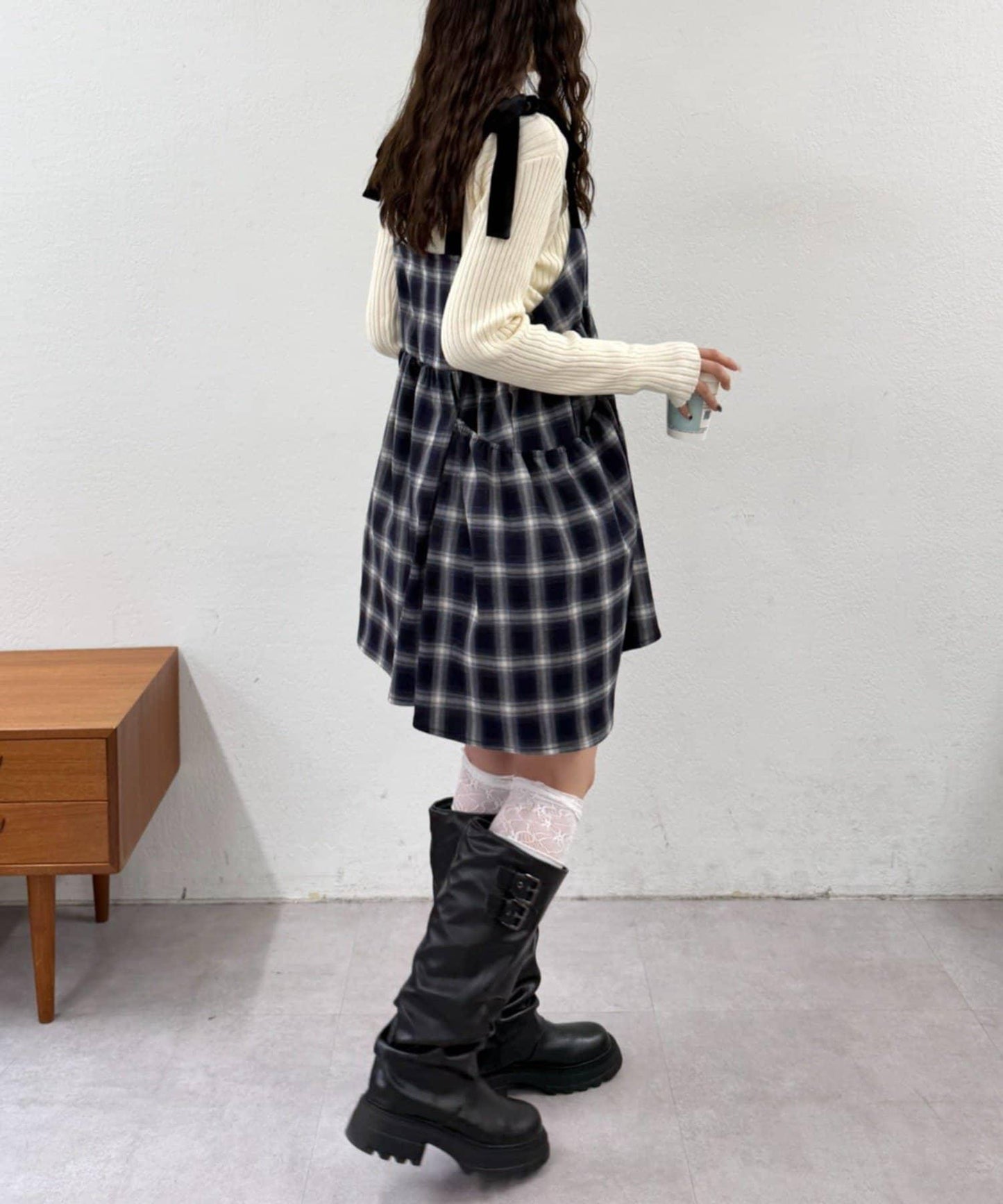 肩帶蝴蝶結格紋吊帶連衣裙