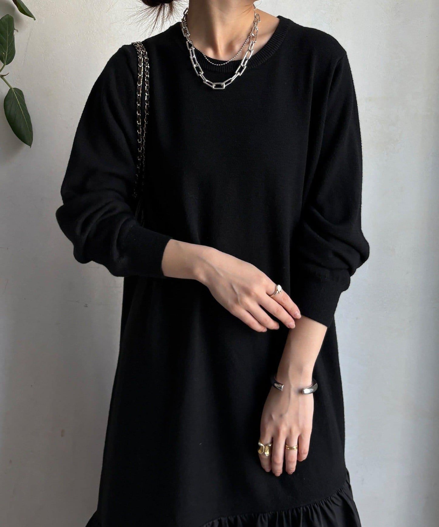 異材質拼接針織連衣裙