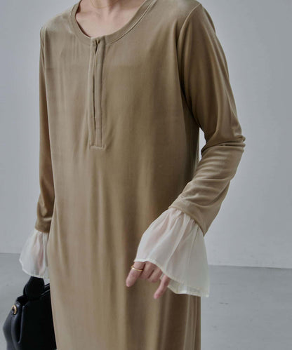 【有小個子尺碼】喇叭袖天鵝絨連衣裙