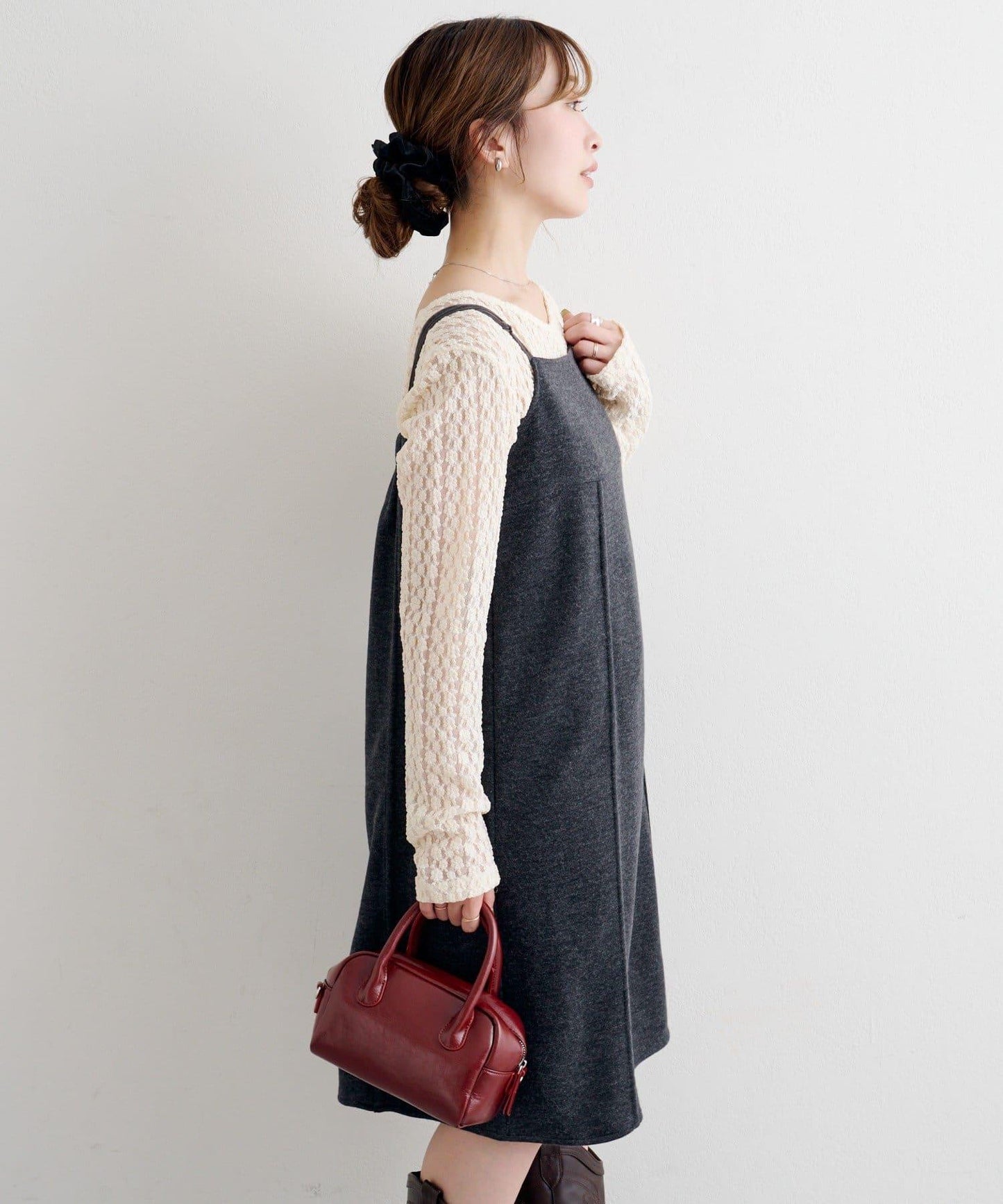 B 針織風格衛衣吊帶連衣裙