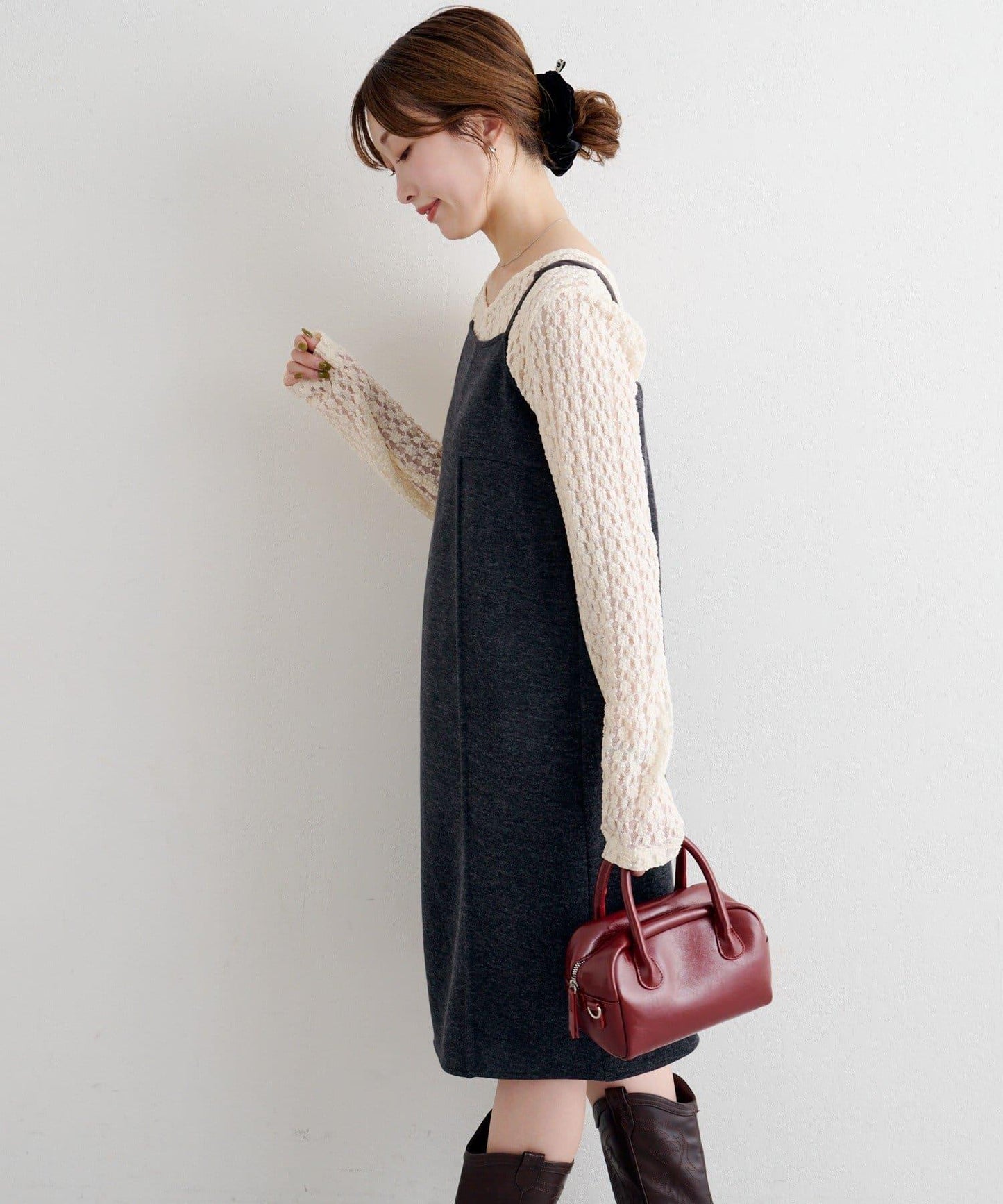 B 針織風格衛衣吊帶連衣裙