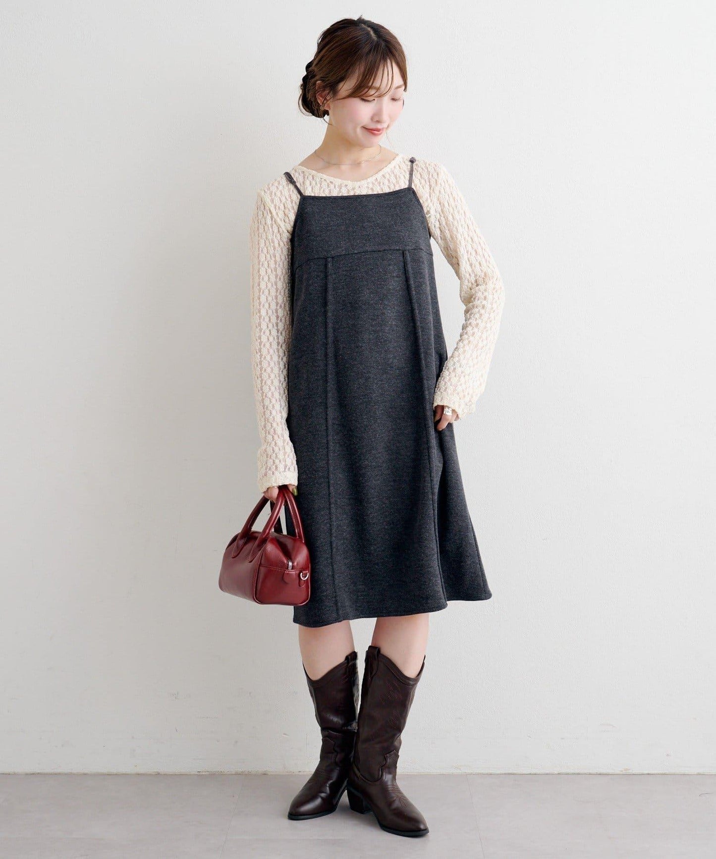 B 針織風格衛衣吊帶連衣裙