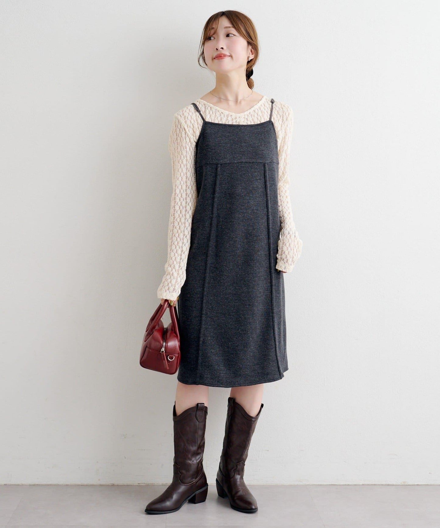 B 針織風格衛衣吊帶連衣裙