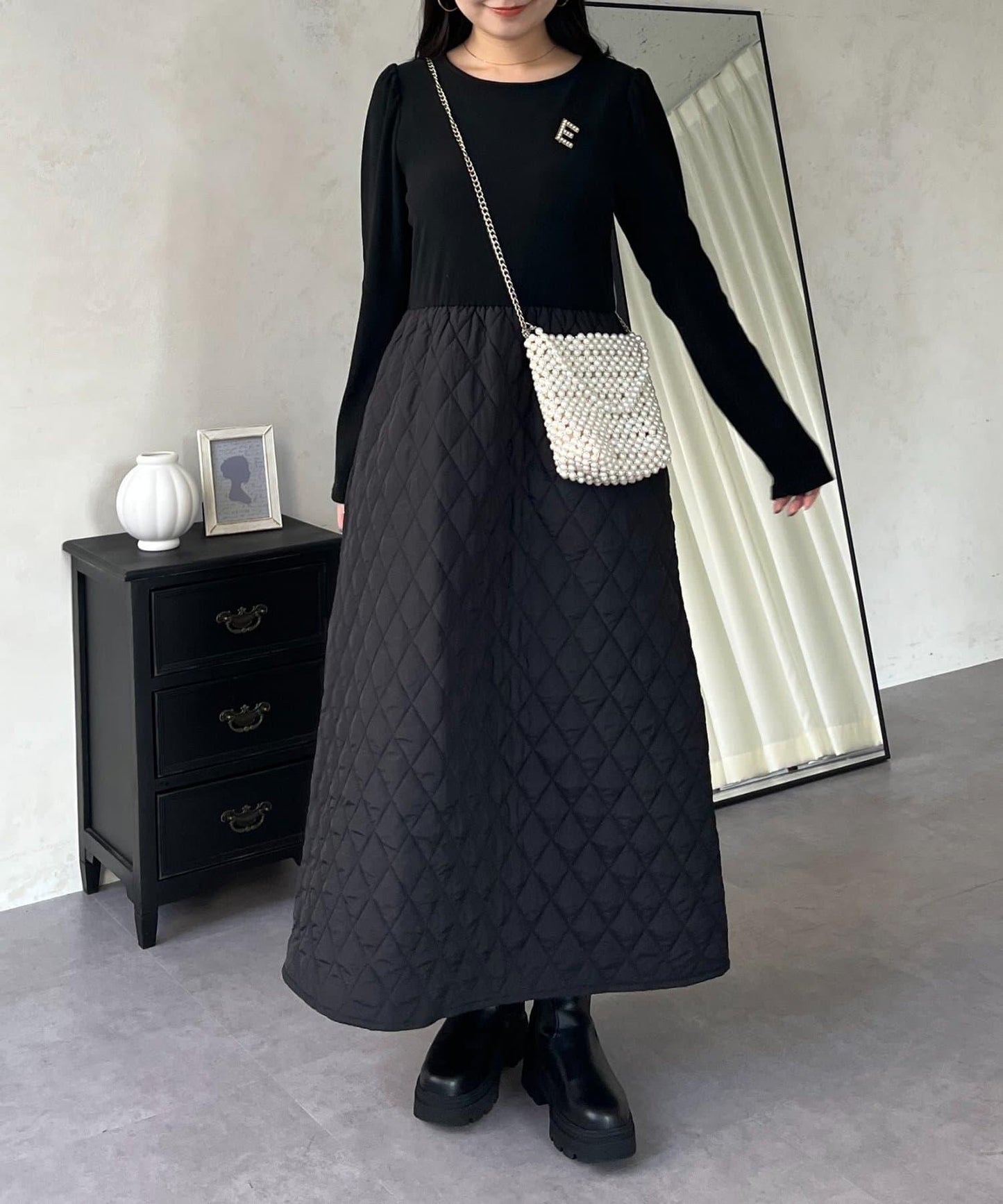 拼接絎縫喇叭連衣裙