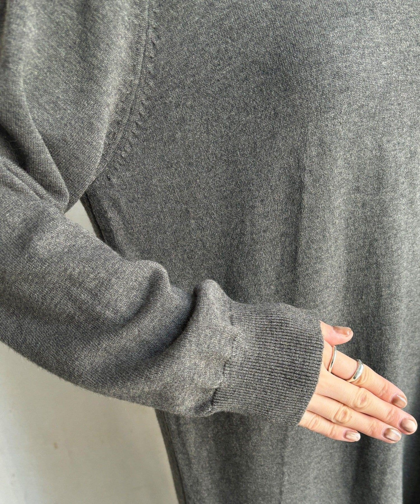 異材質拼接針織連衣裙