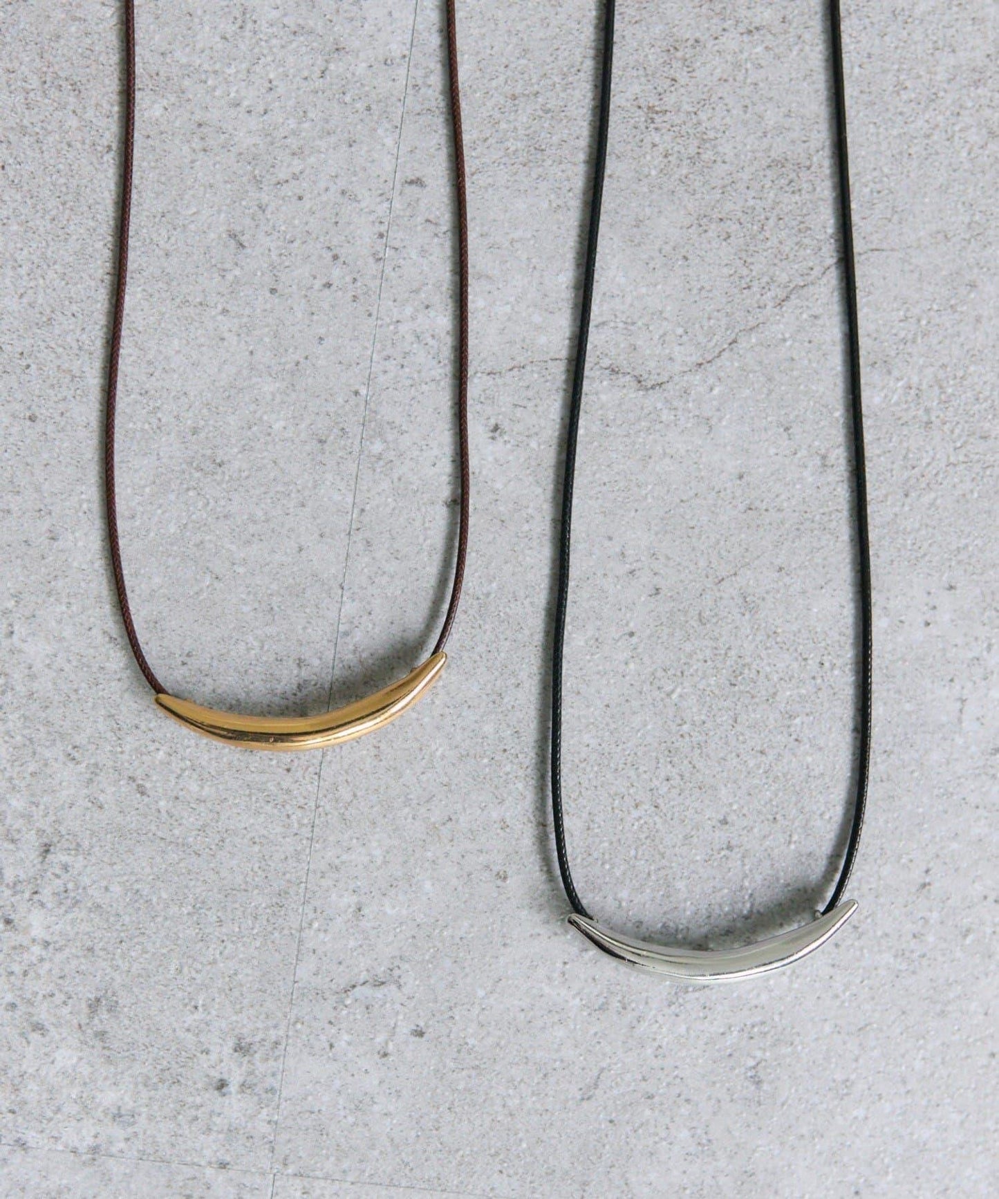 金屬條形碼項圈