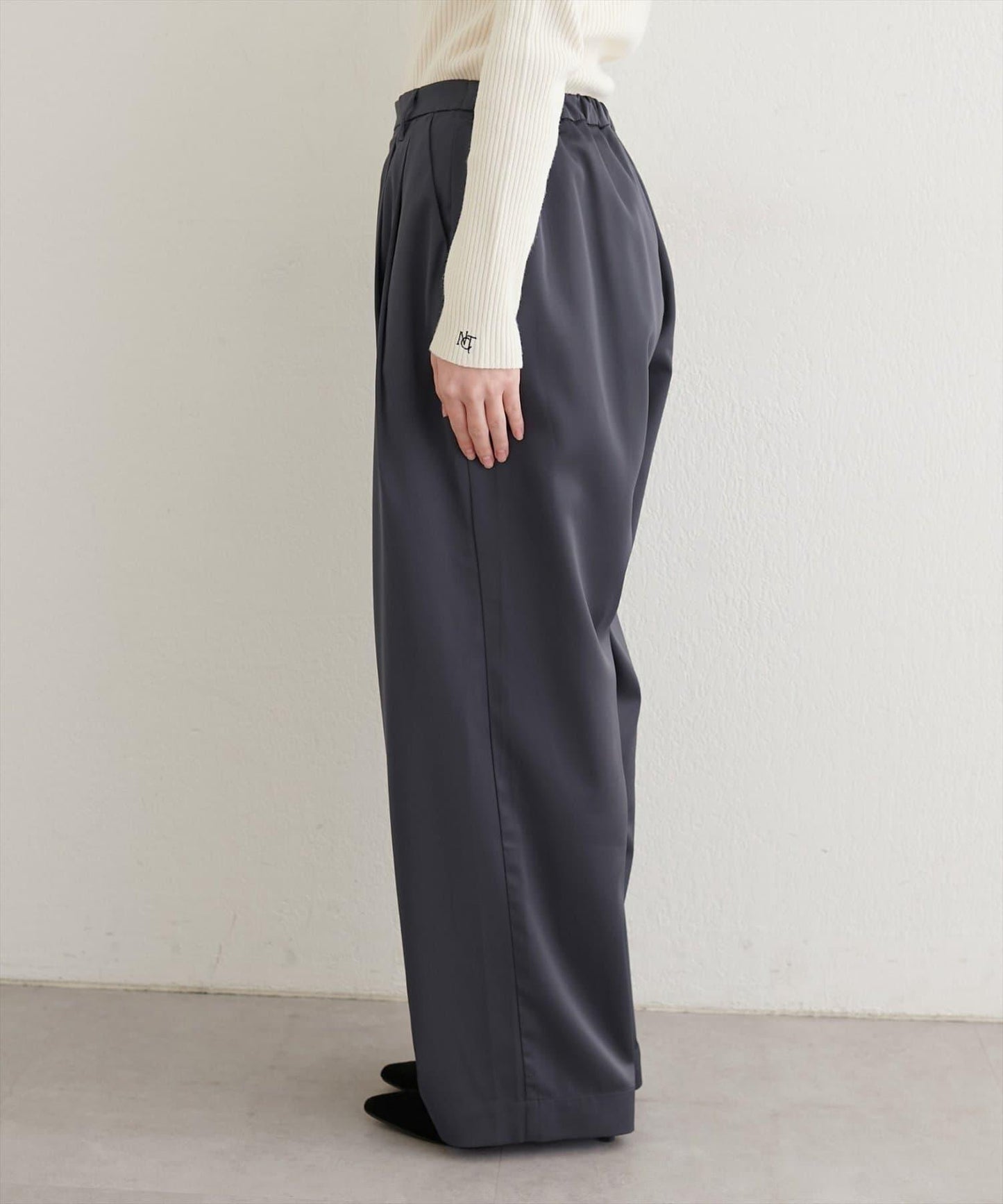 【natural couture】褶皺緞面長褲