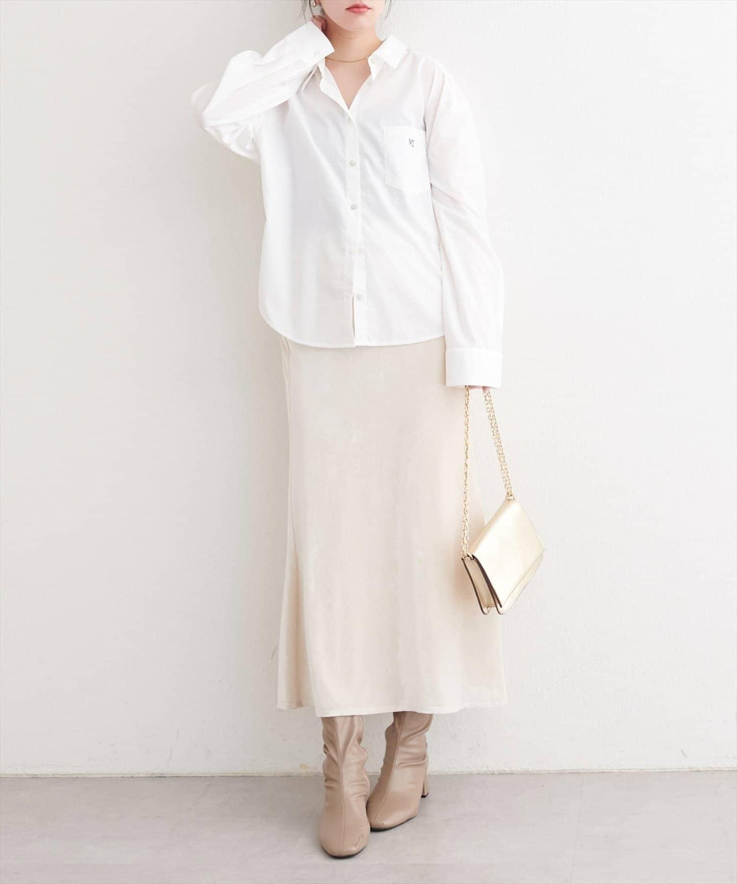 【natural couture】帶口袋刺繡寬鬆襯衫