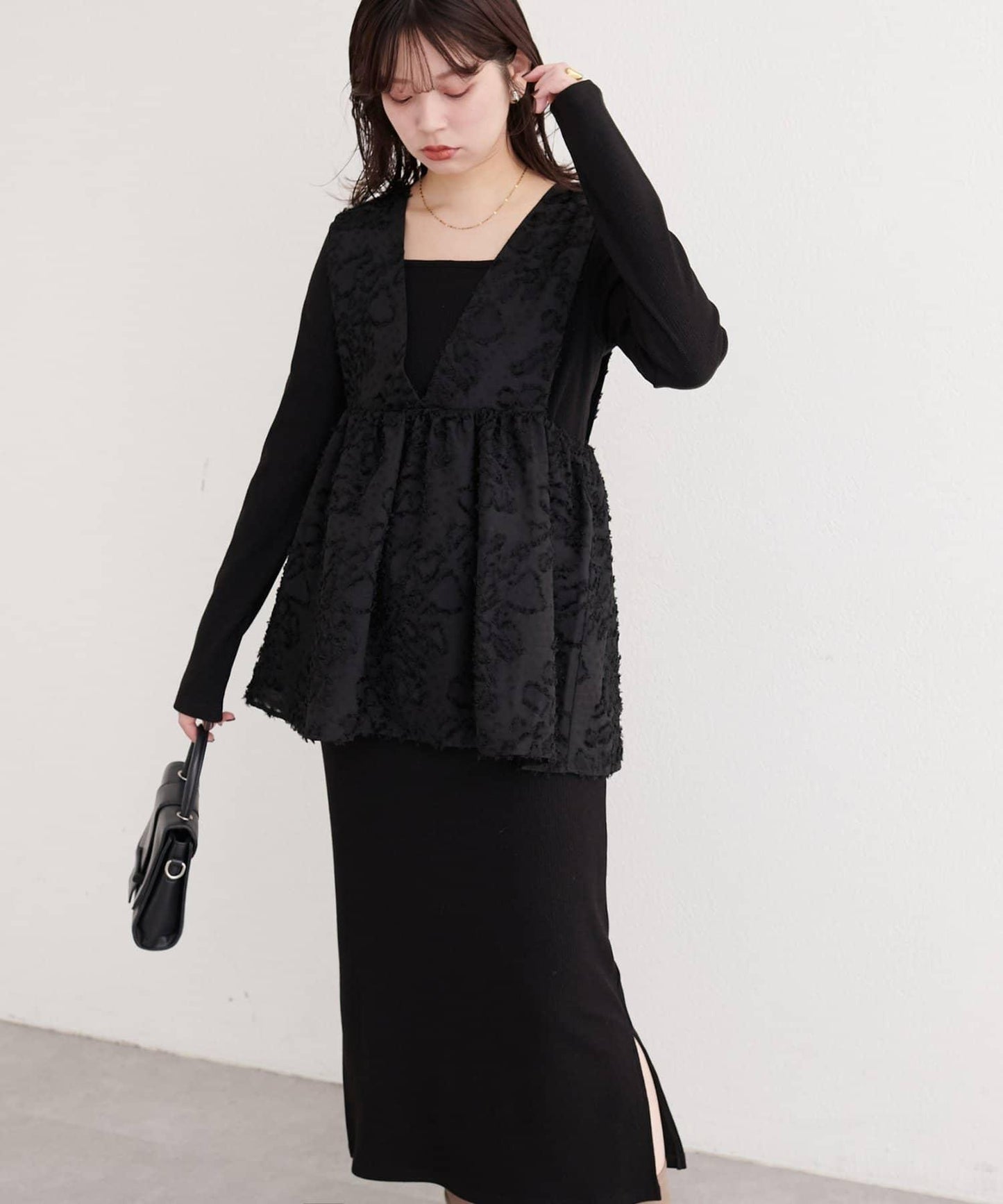 花卉提花背心×亮片連衣裙套裝