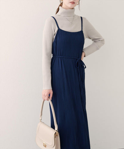 流線條紋修身連衣裙