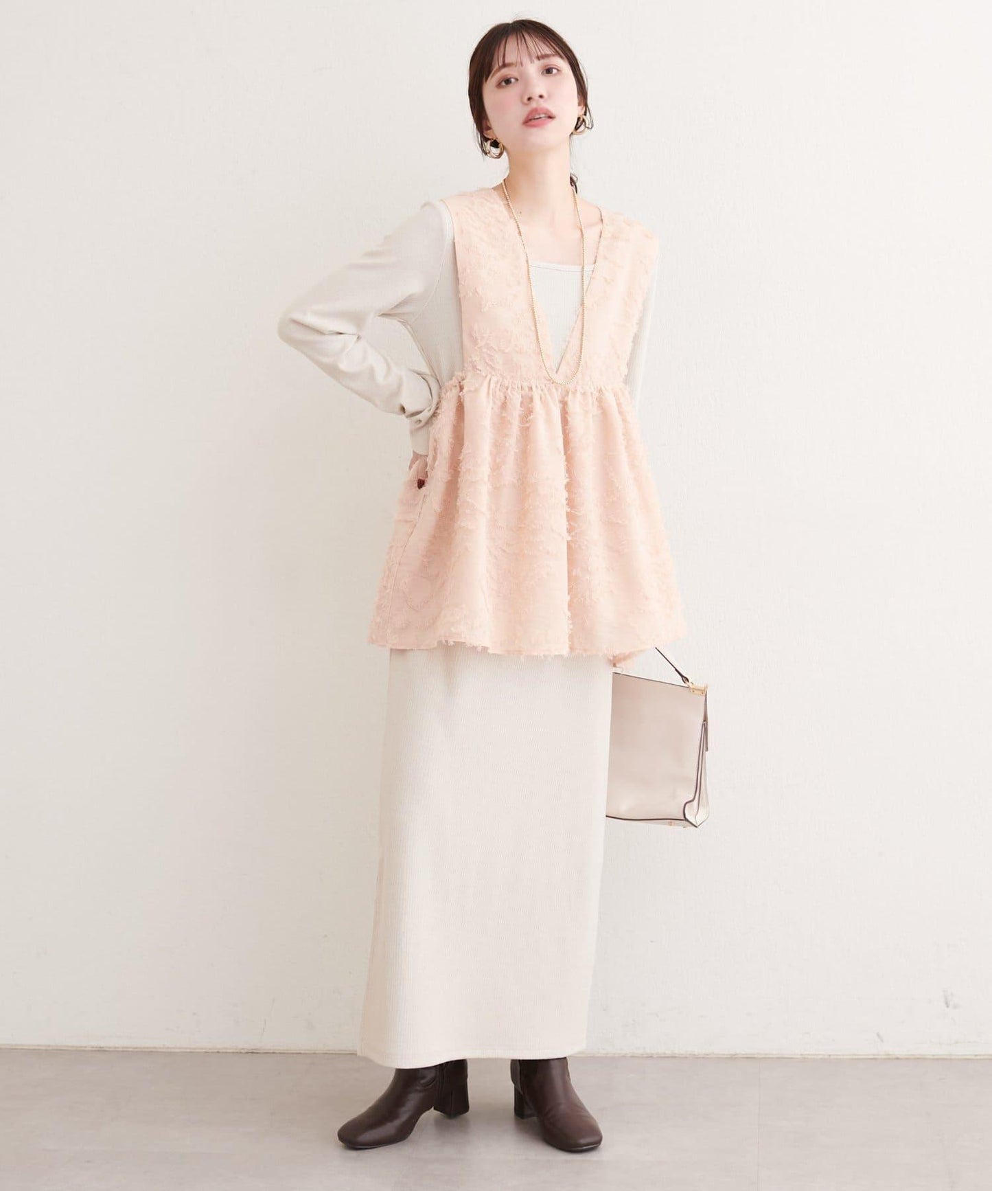 花卉提花背心×亮片連衣裙套裝