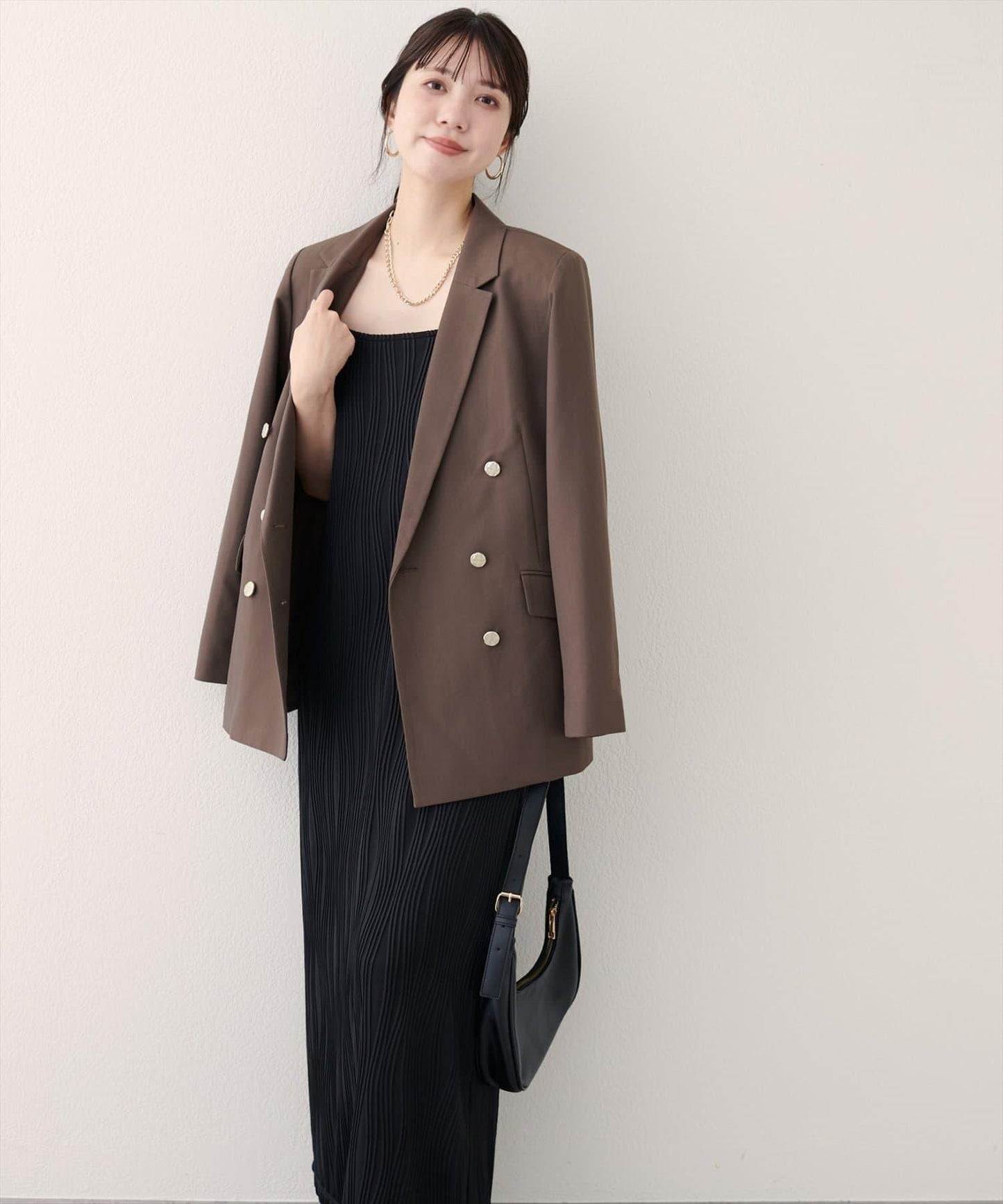 流線條紋修身連衣裙