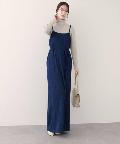 流線條紋修身連衣裙