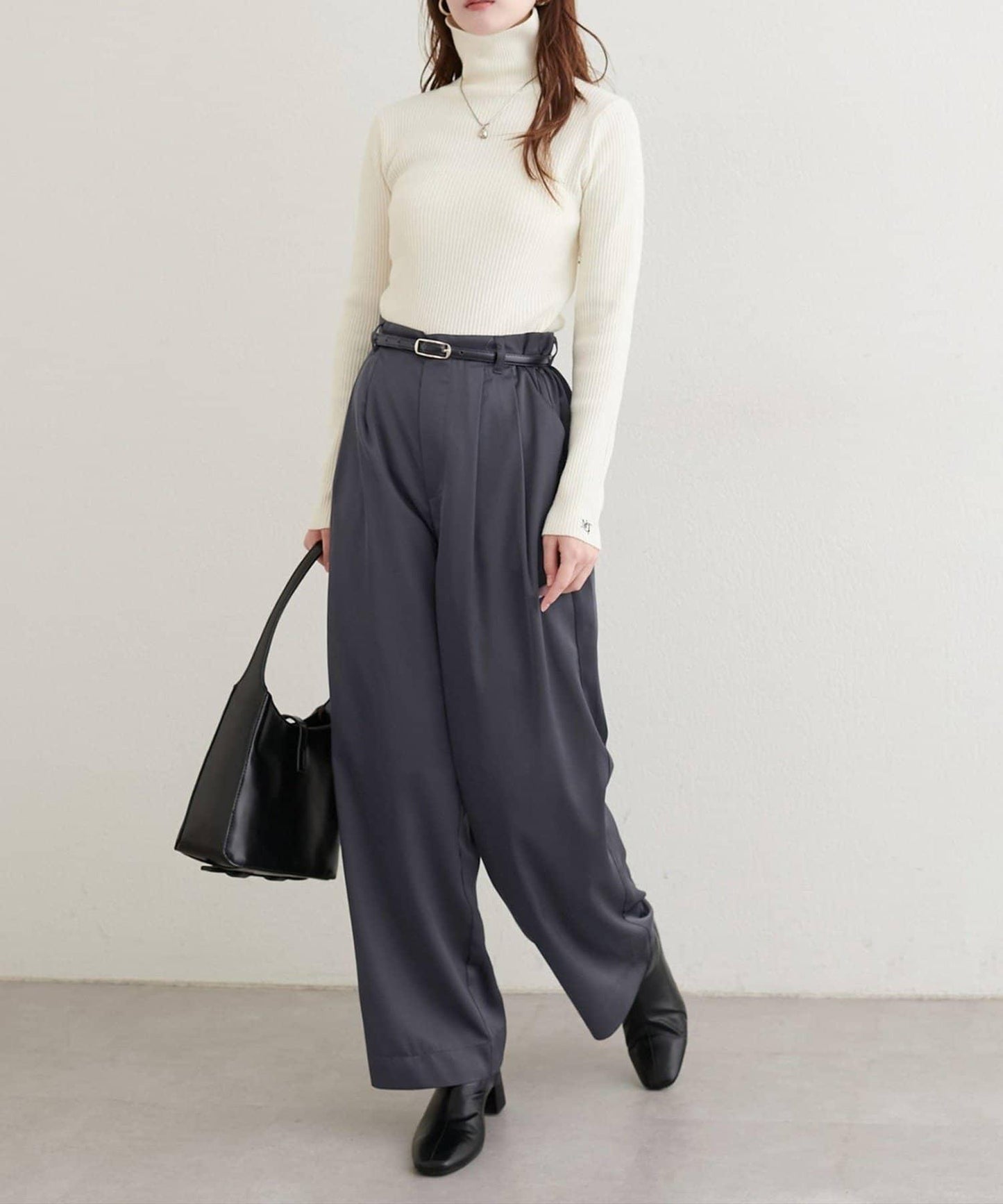 【natural couture】褶皺緞面長褲