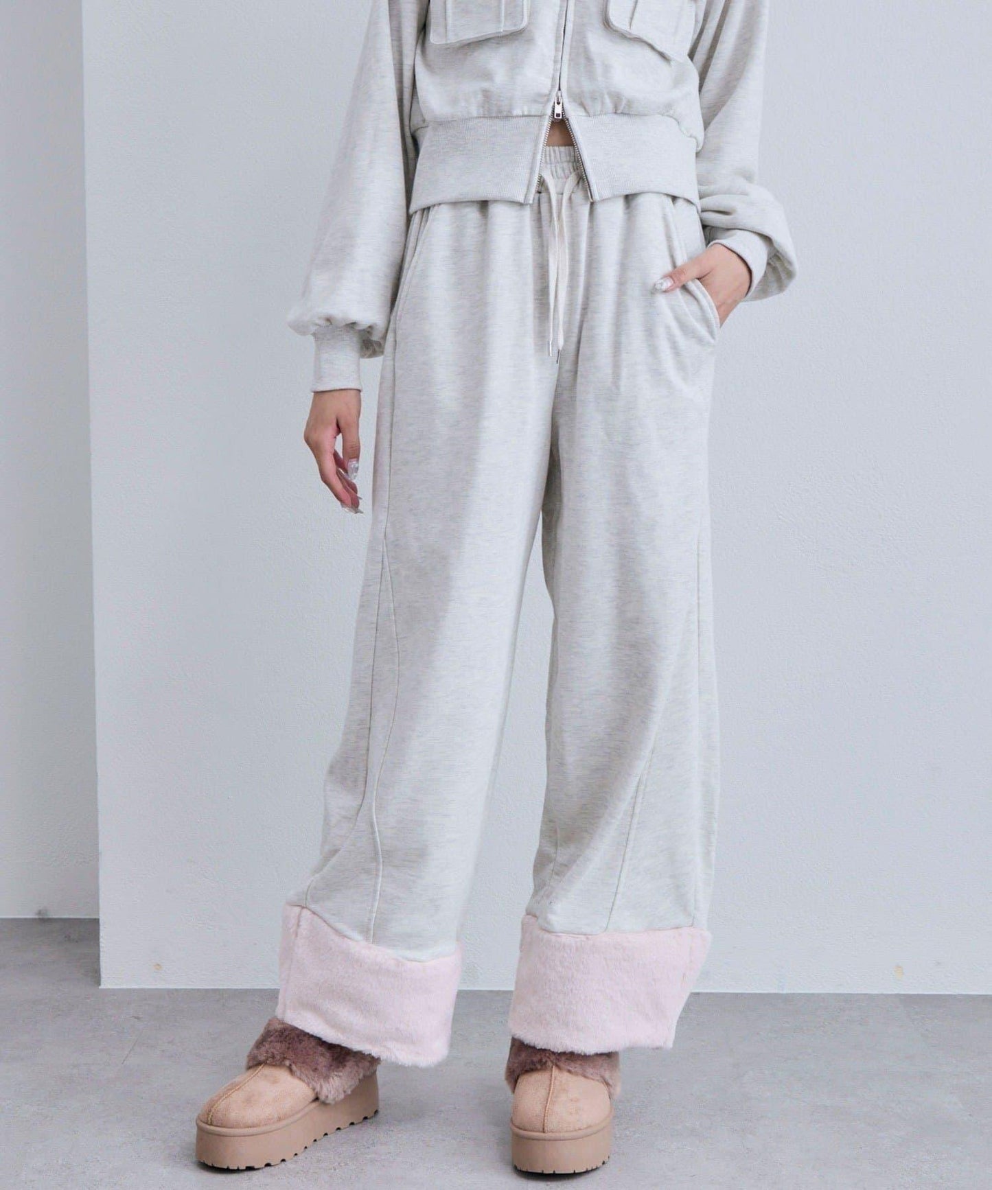 【OLIVE des OLIVE】帶毛絨裝飾衛褲