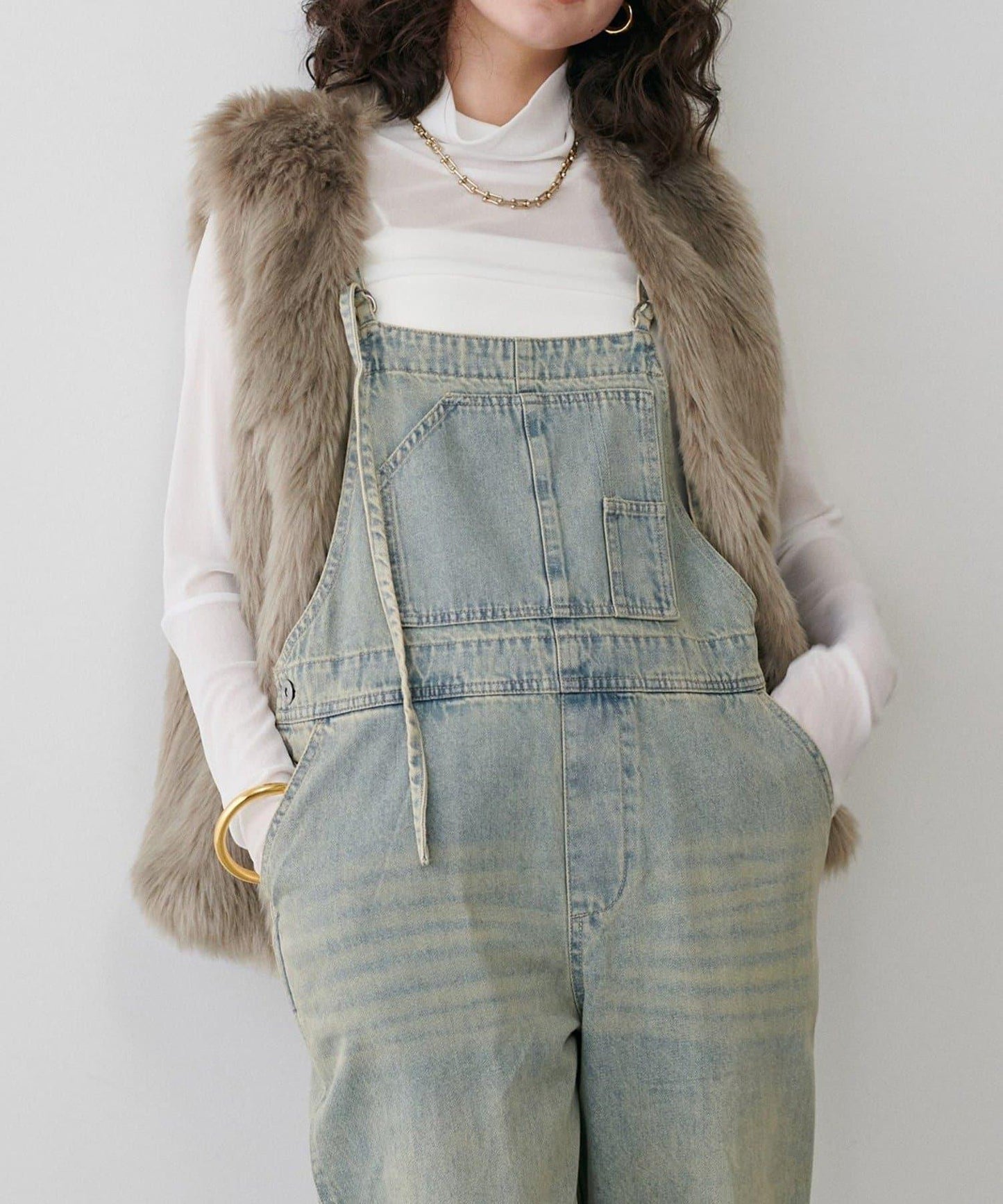 【LARUTA】網紗薄紗高領套頭衫