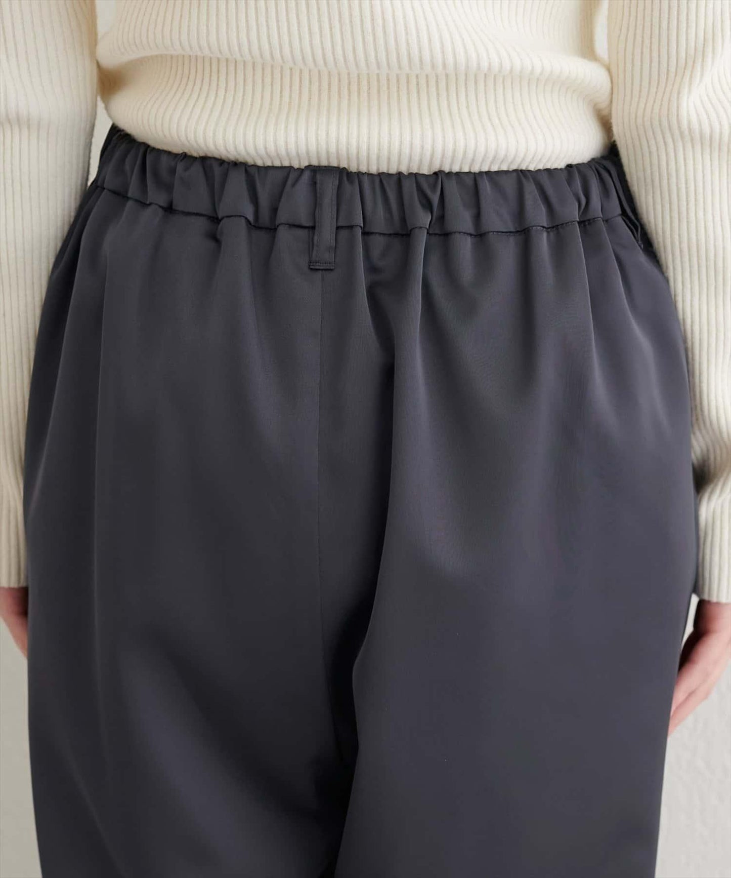 【natural couture】褶皺緞面長褲