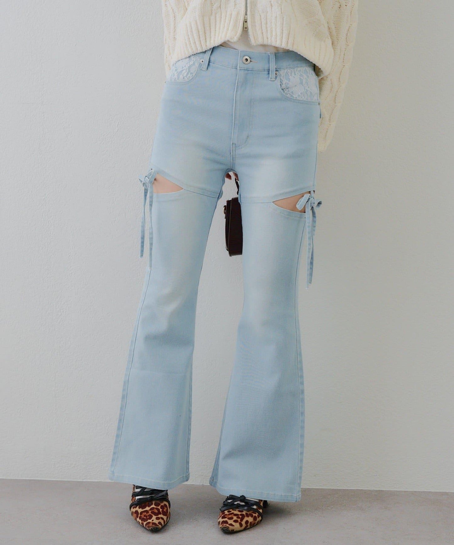 蝴蝶結側開叉喇叭褲