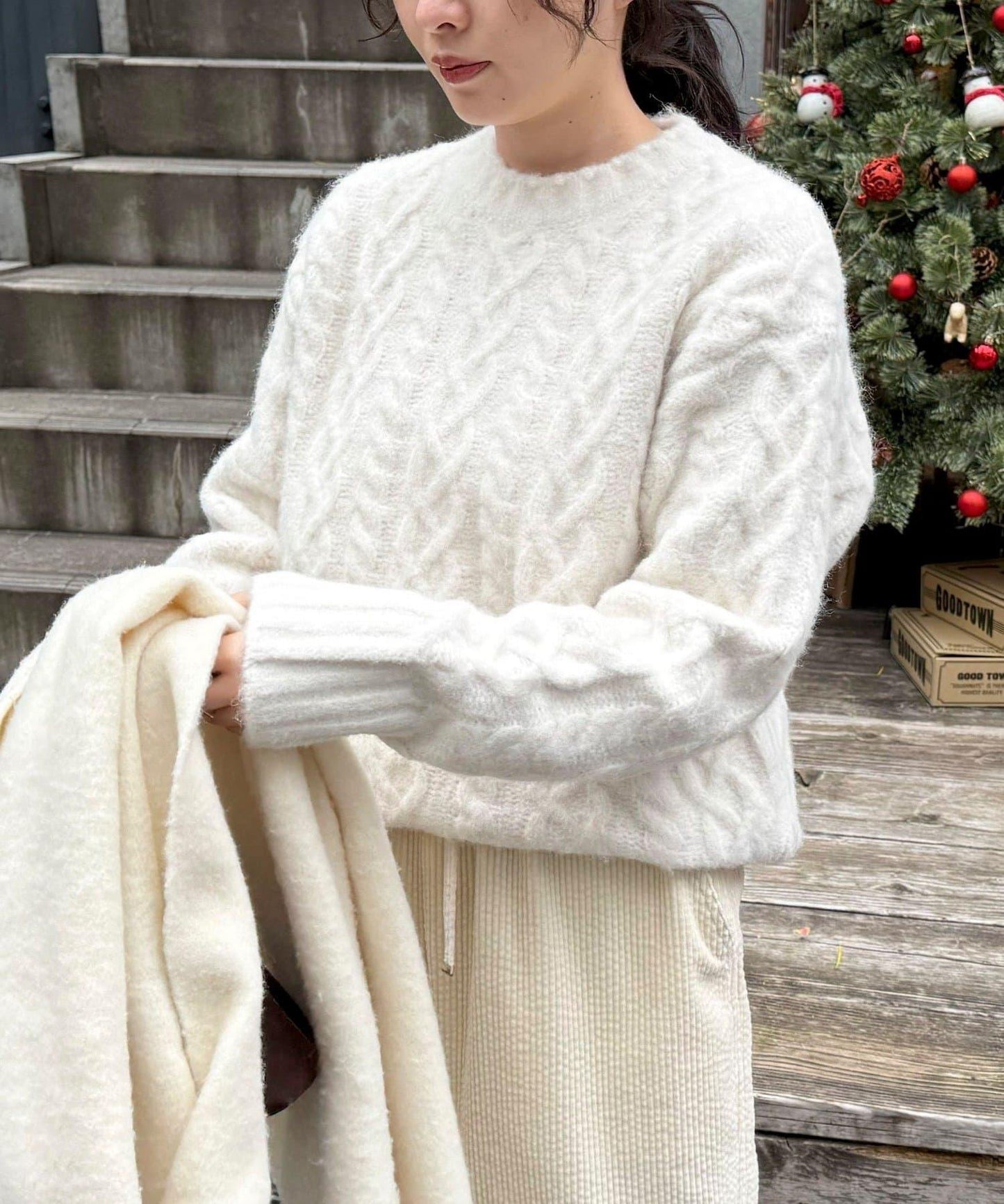 蓬鬆花紋針織套頭衫