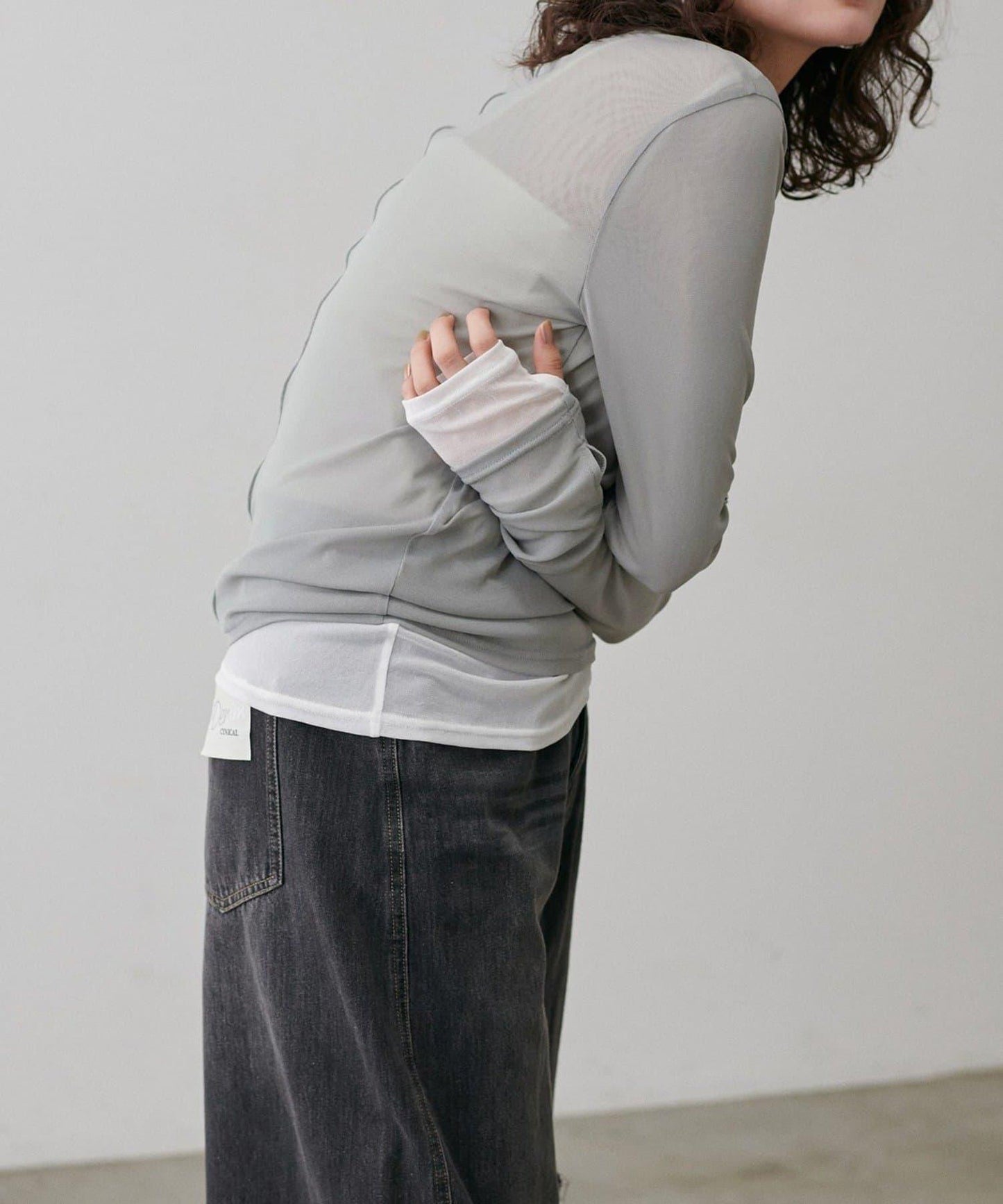 【LARUTA】網紗薄紗套頭衫