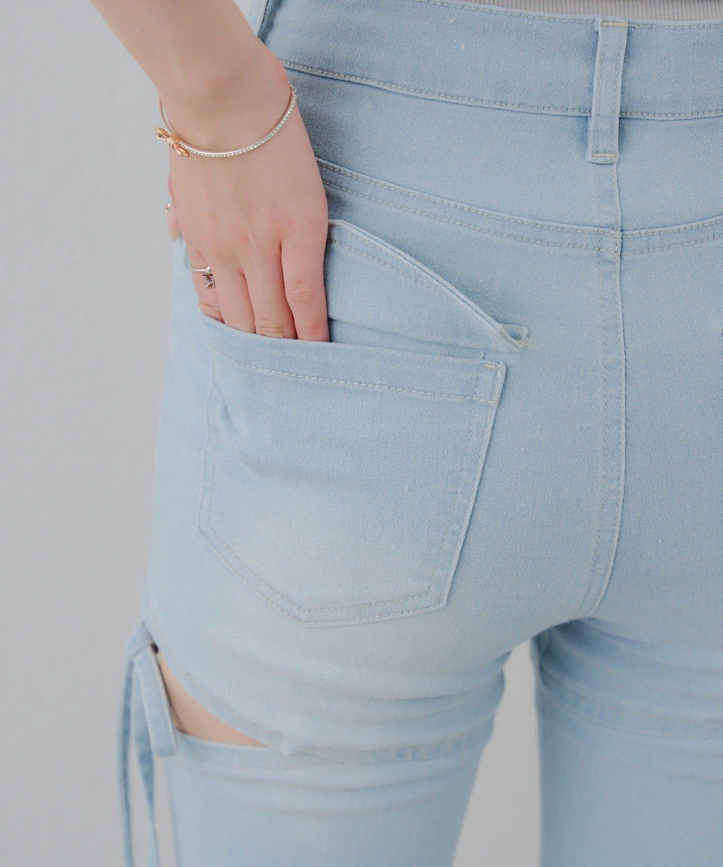 蝴蝶結側開叉喇叭褲