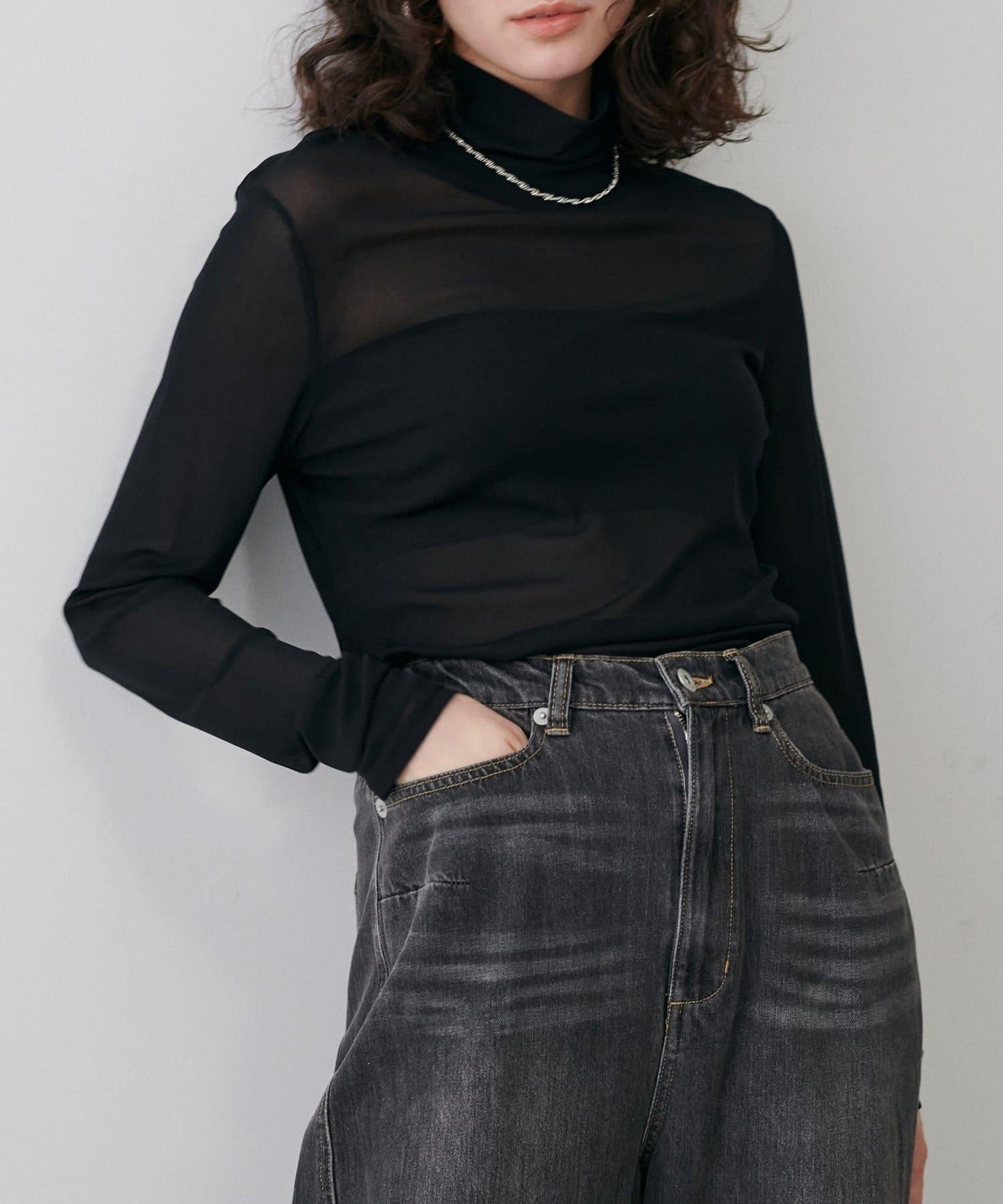 【LARUTA】網紗高領套頭衫