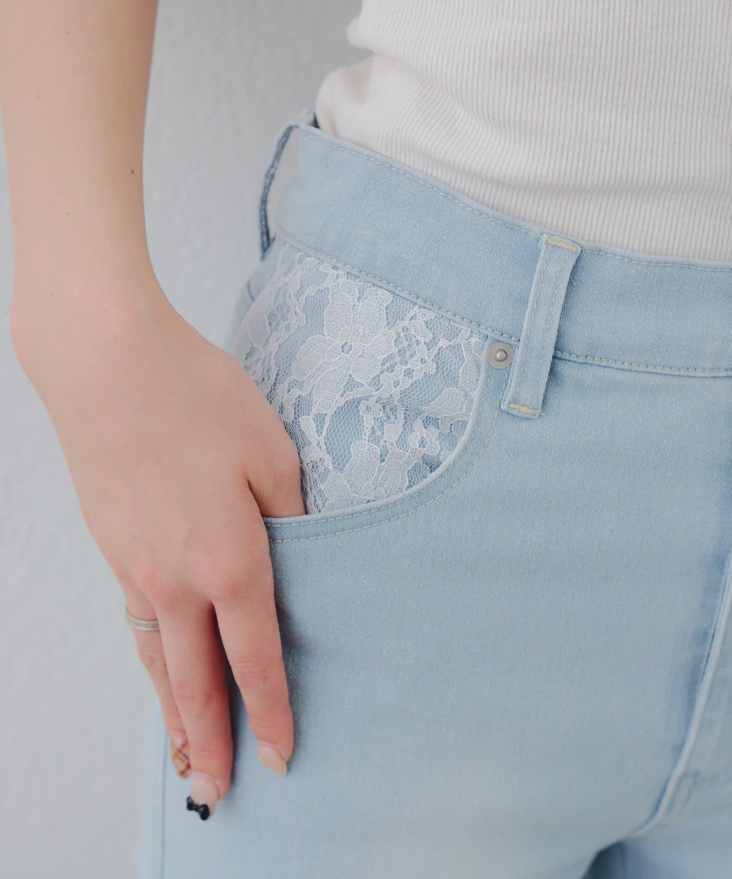 蝴蝶結側開叉喇叭褲