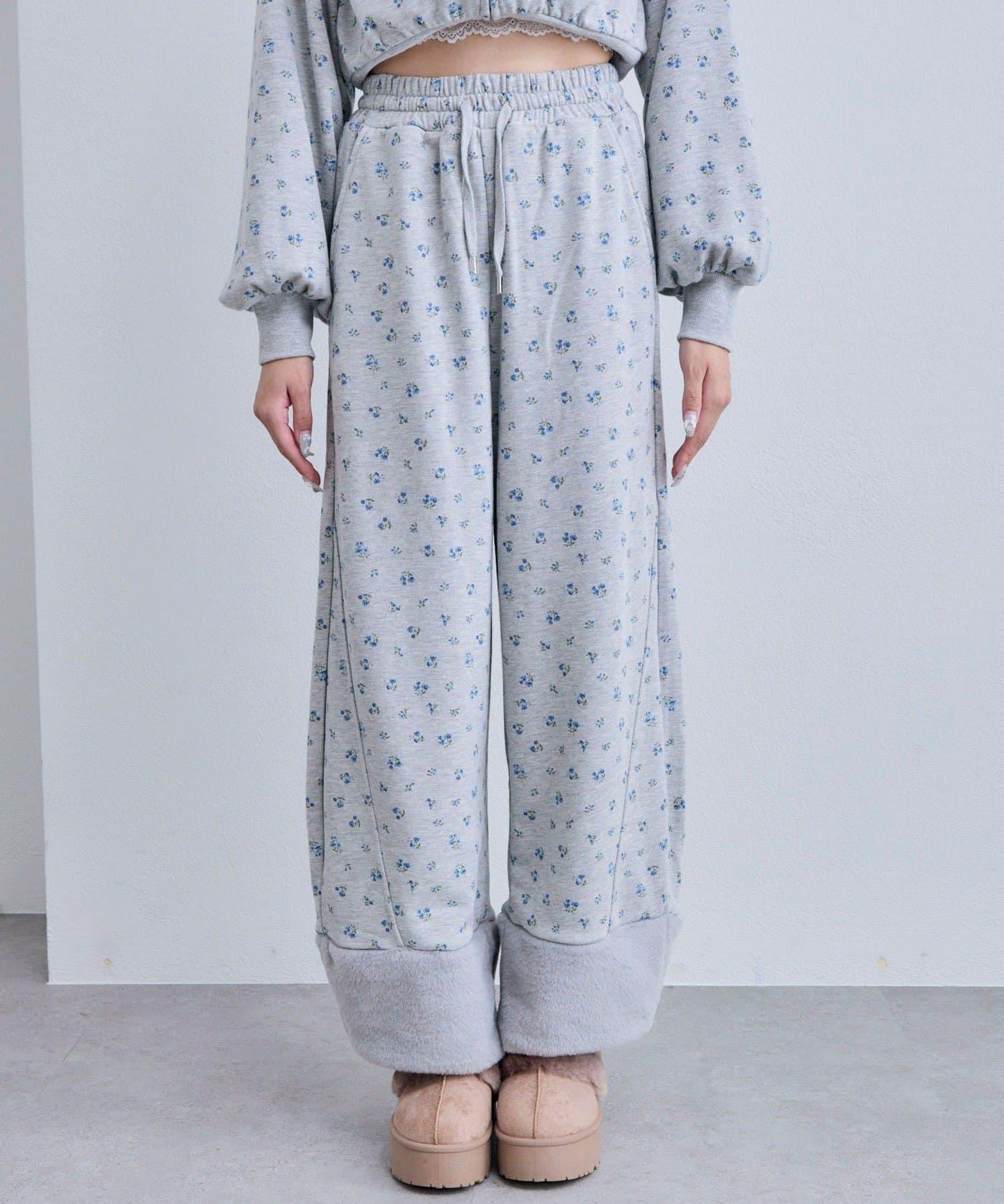 【OLIVE des OLIVE】帶毛絨裝飾衛褲