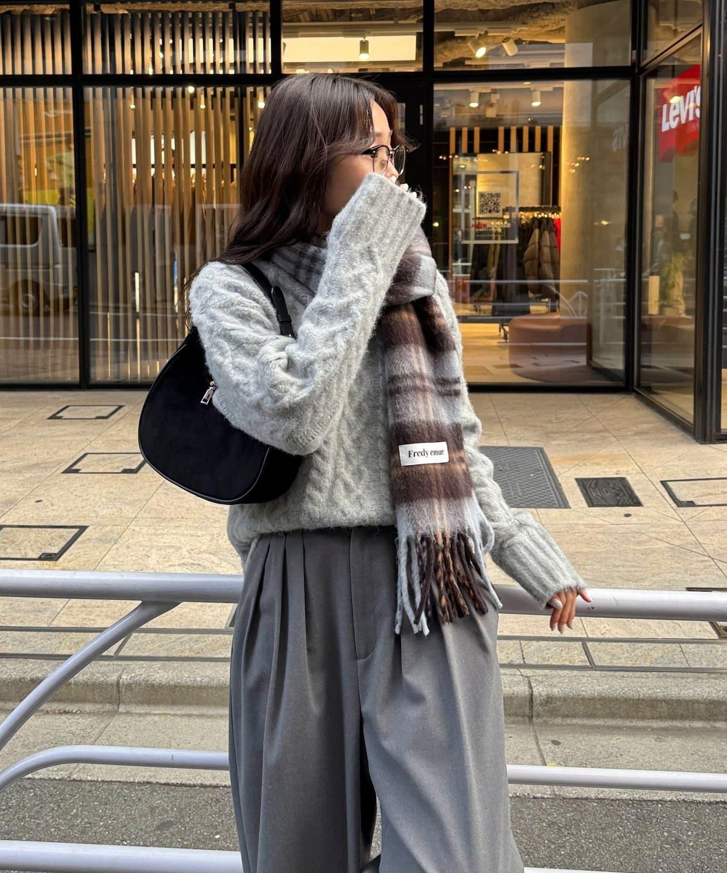 蓬鬆花紋針織套頭衫