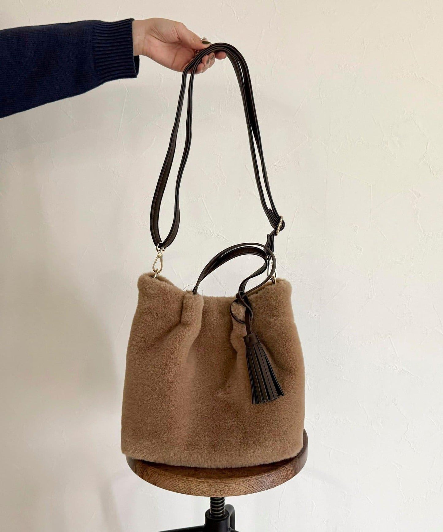 帶流蘇環保仿皮草兩用托特包