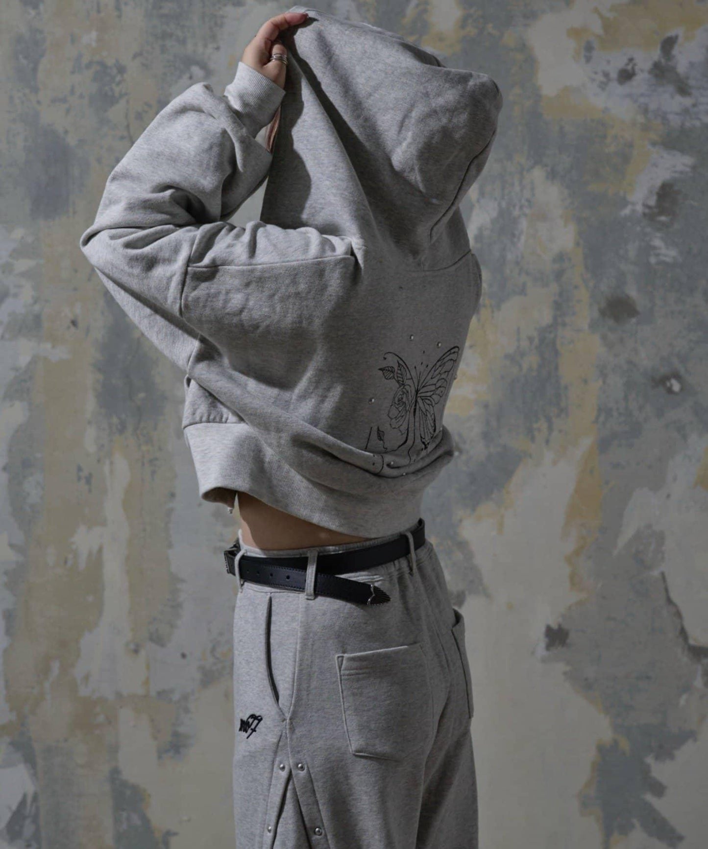 【Mavie..7】鉚釘裝飾衛衣連帽衫