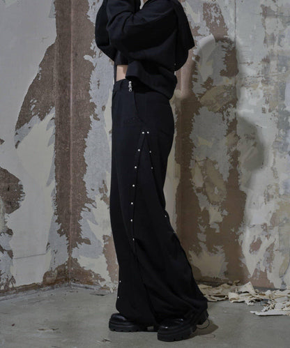 【Mavie..7】【3尺碼可選】鉚釘裝飾弧形衛褲