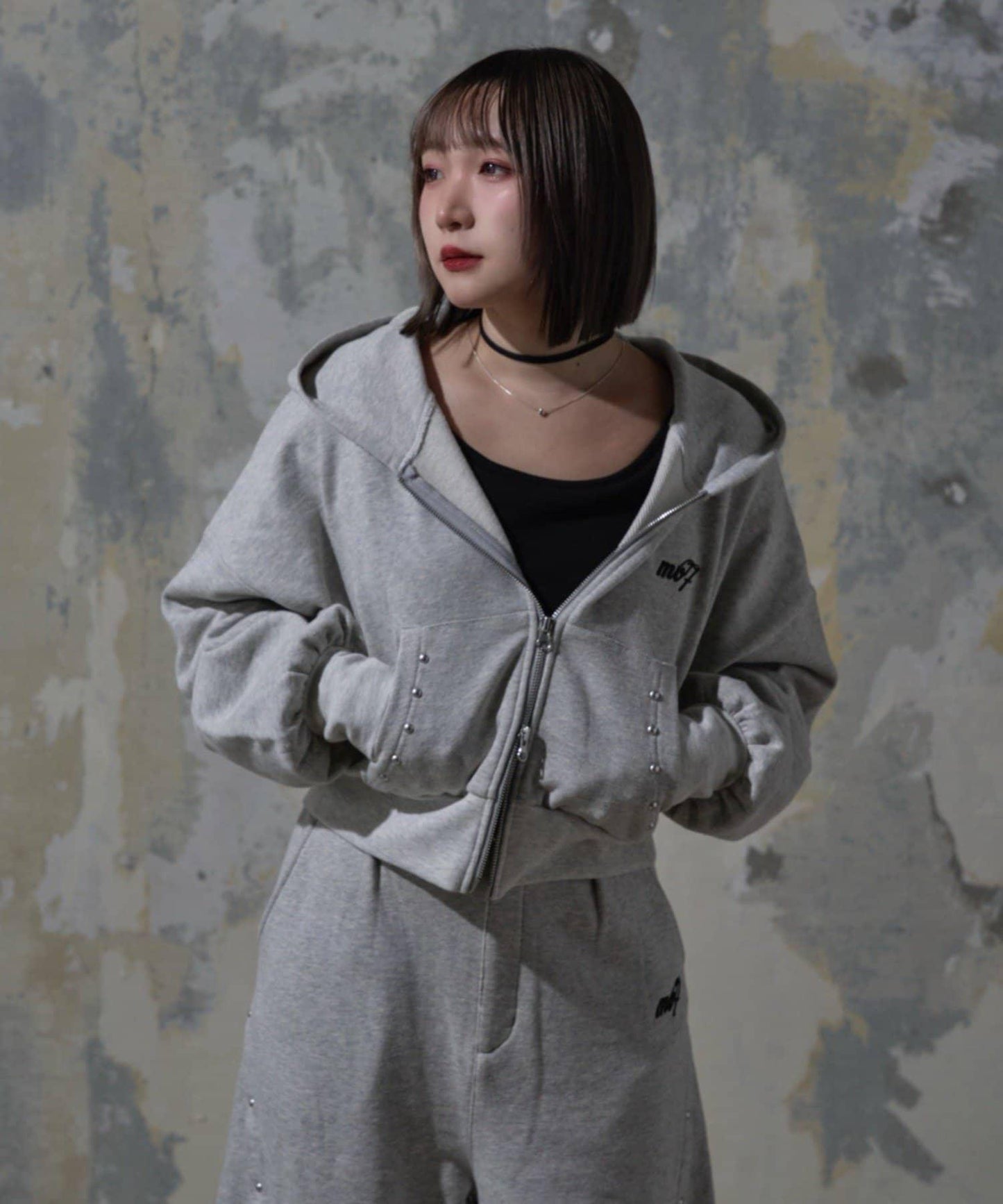 【Mavie..7】鉚釘裝飾衛衣連帽衫